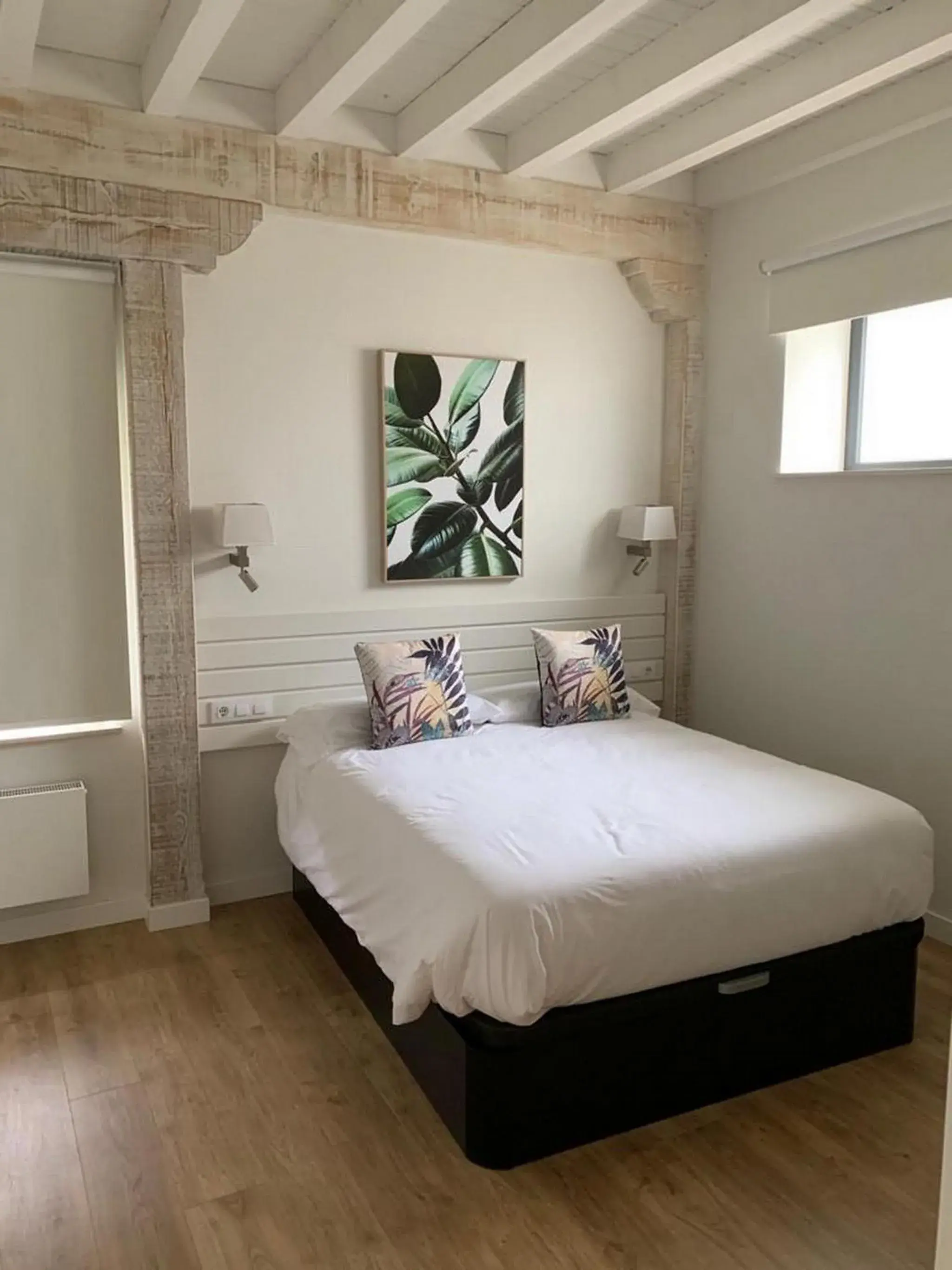 Bedroom, Bed in Apartamentos La Bicicleta Bedroom, Bed in Apartamentos La Bicicleta