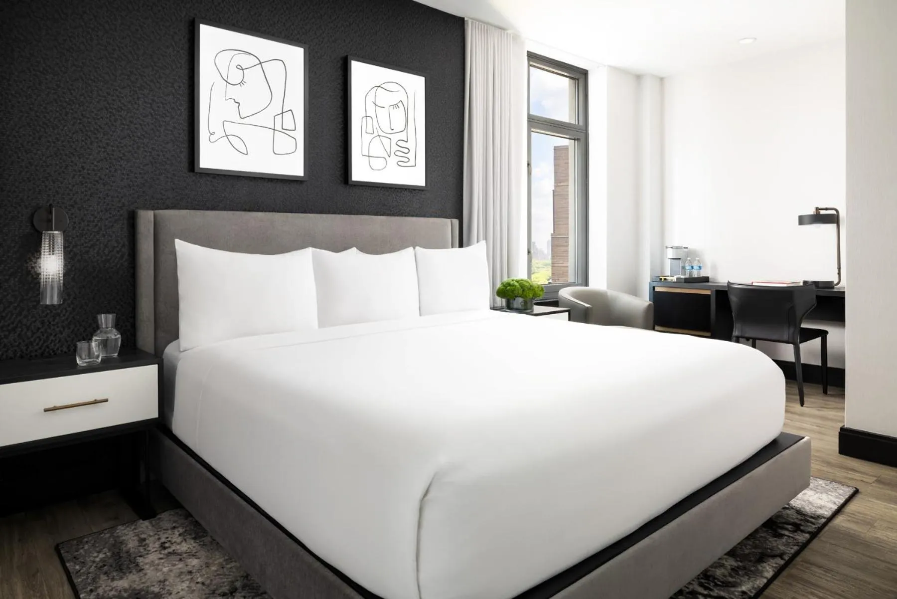 Bedroom, Bed in Arthouse Hotel