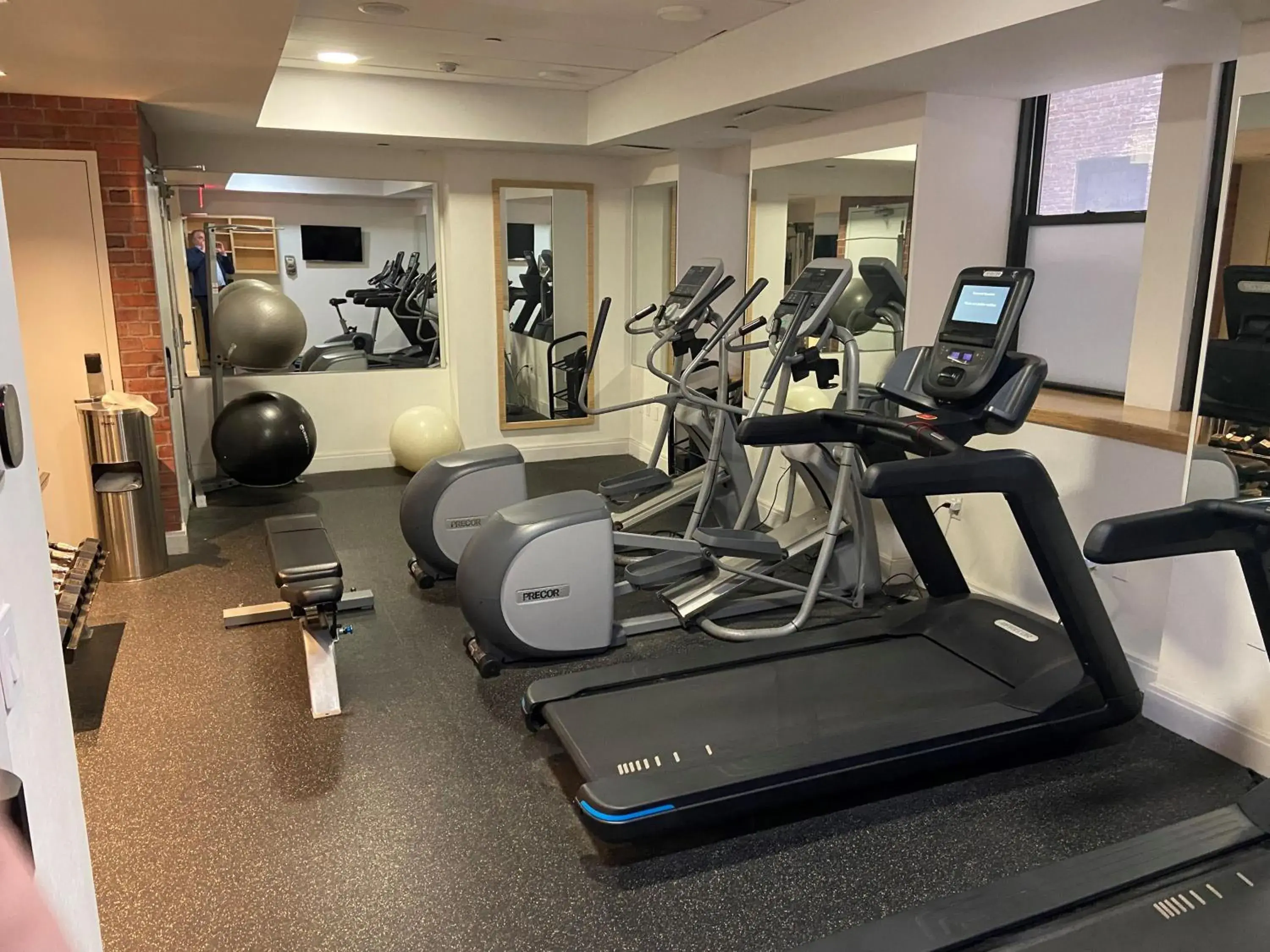 Fitness centre/facilities in Arthouse Hotel Fitness centre/facilities in Arthouse Hotel