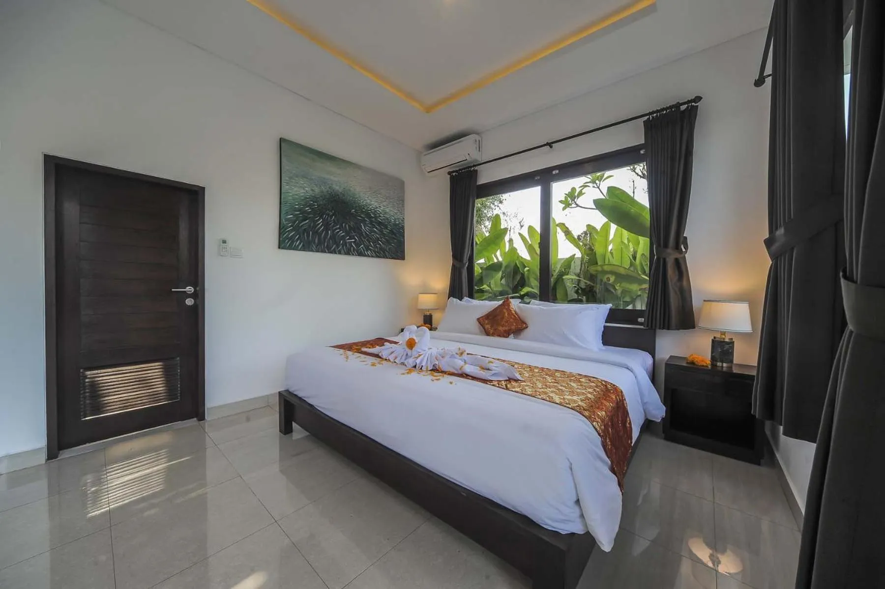 Bedroom, Bed in Villa Rindik Sanur