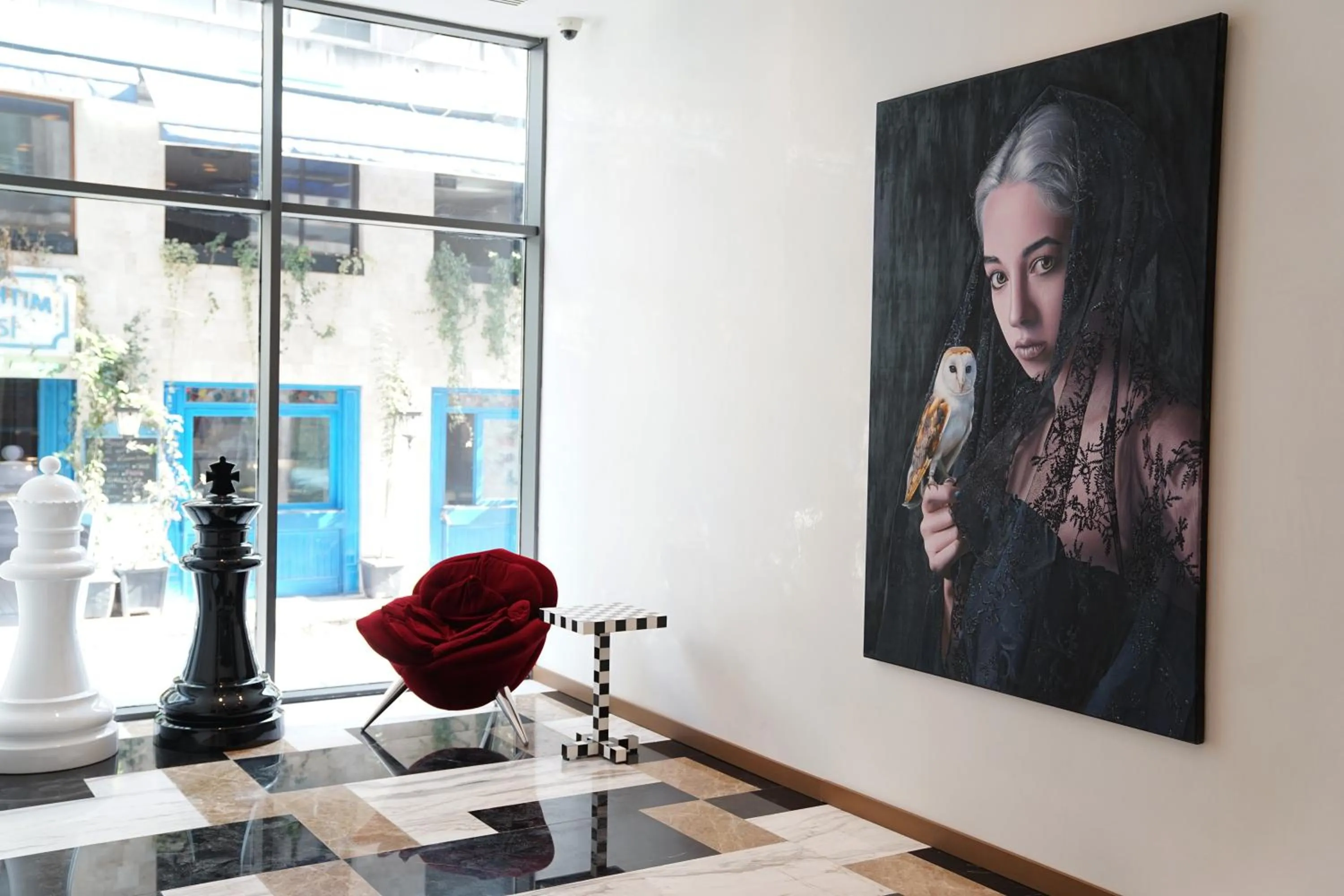 Facade/entrance in Galata's Hotel