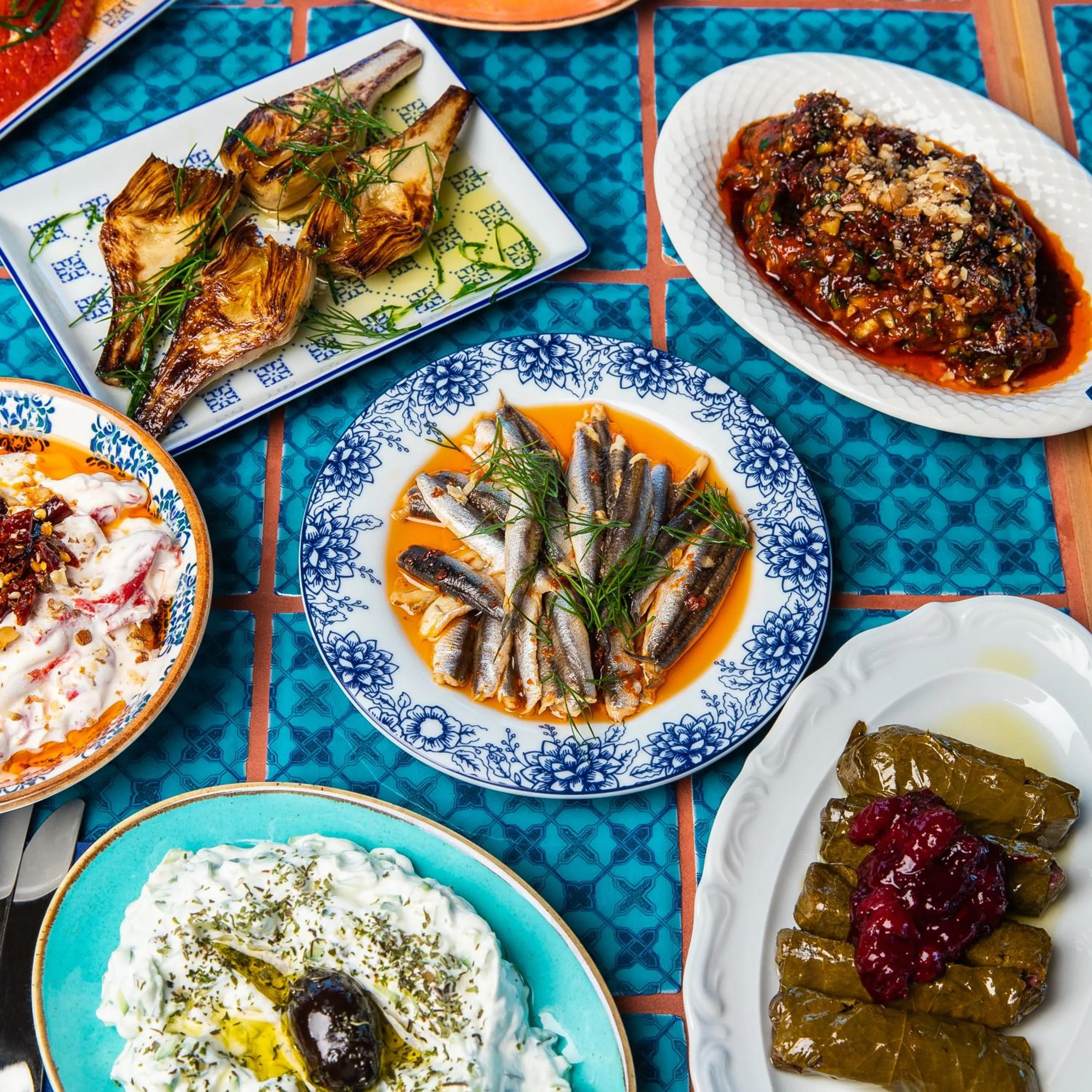 Restaurant/places to eat in Galata's Hotel