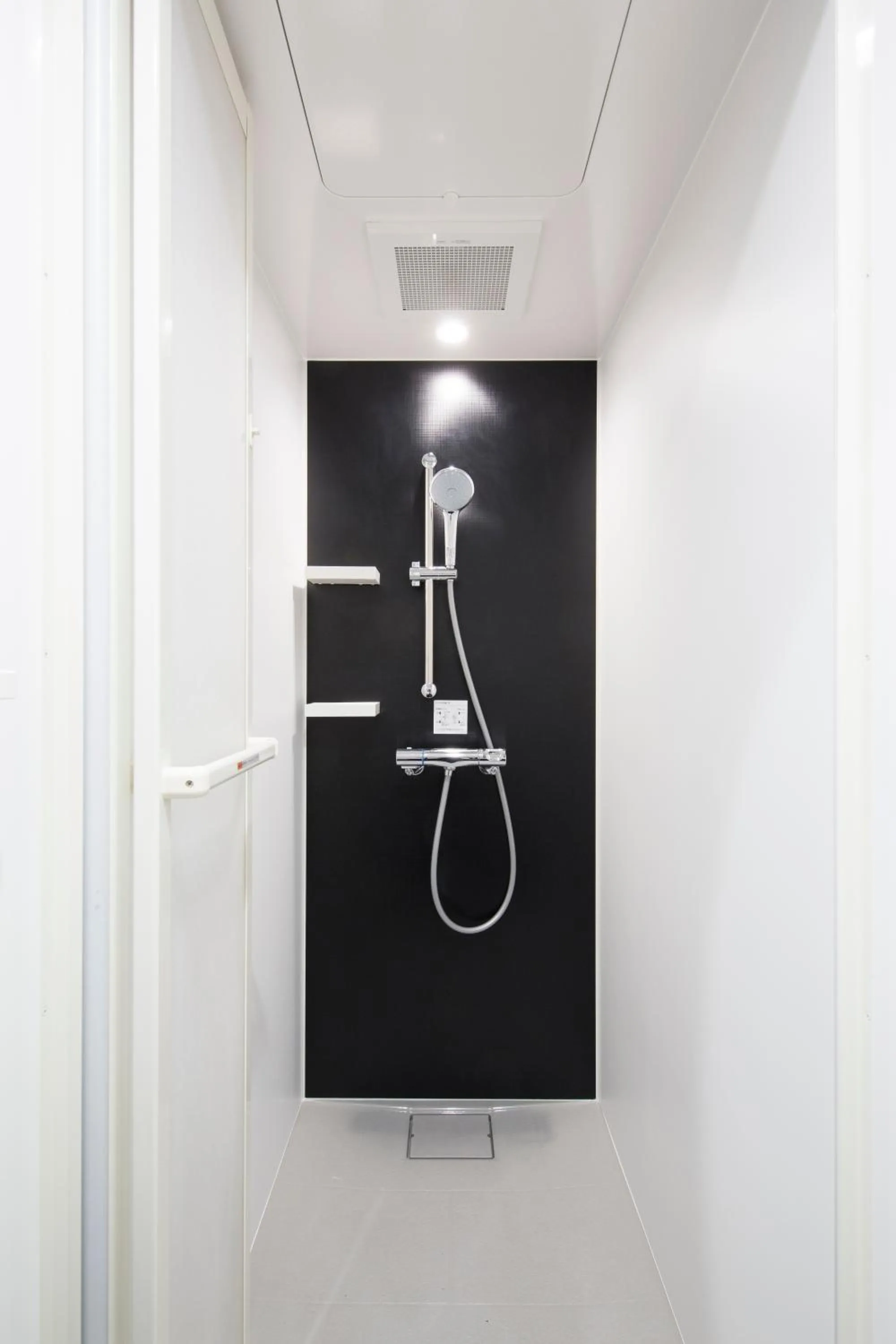 Shower in HOTEL TAVINOS Asakusa