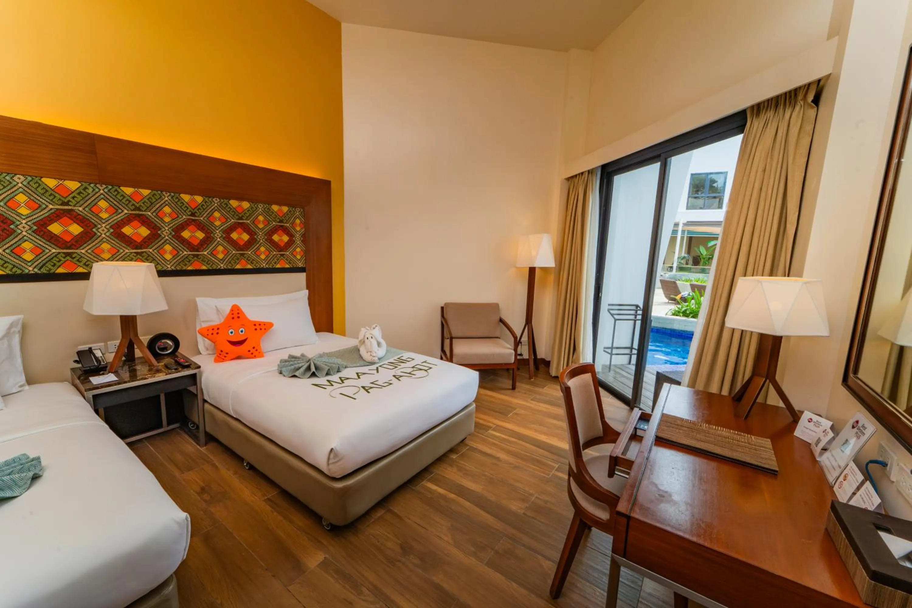 Guests, Bed in Best Western Plus The Ivywall Resort-Panglao