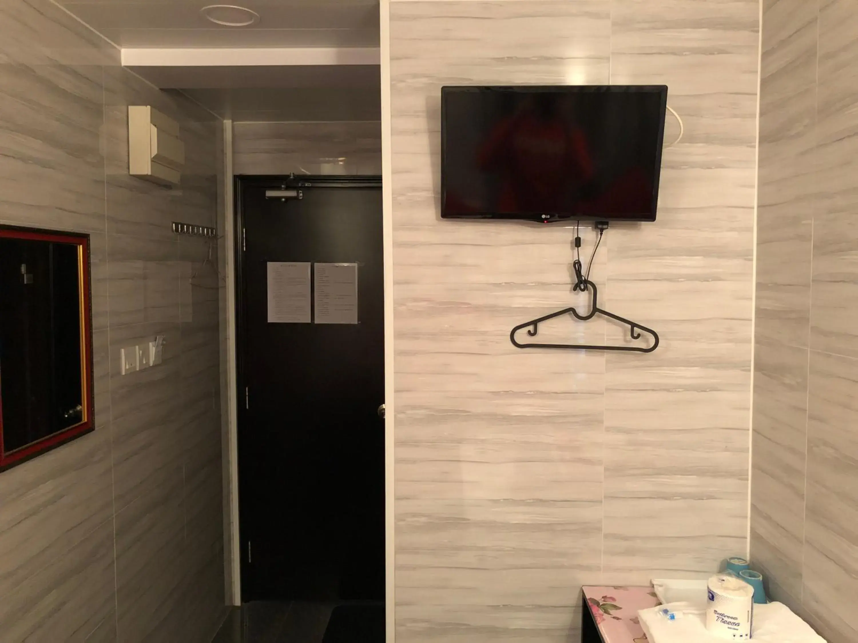 TV and multimedia in Dreamland Guest House TV and multimedia in Dreamland Guest House