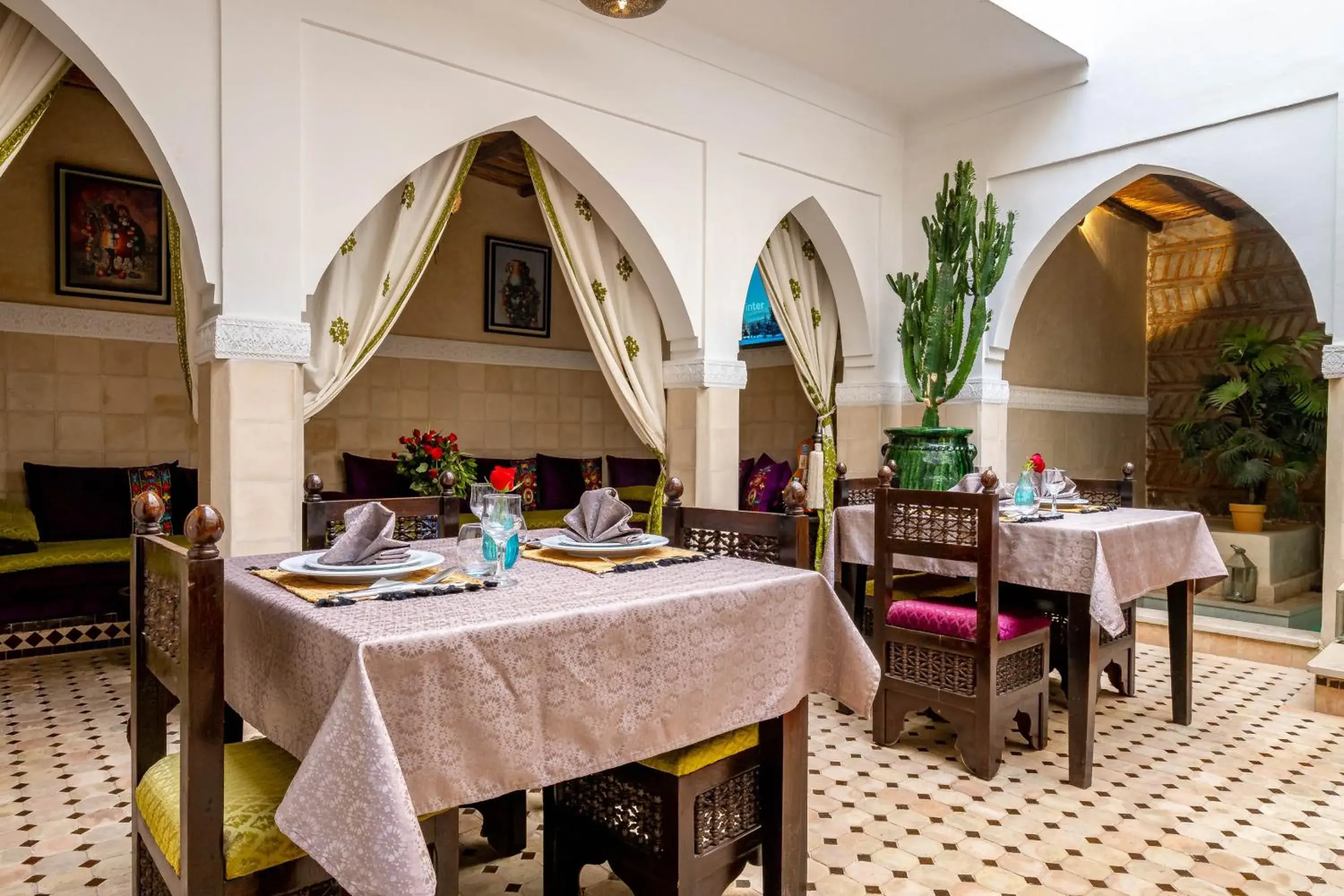 Restaurant/places to eat in RIAD LA GAZELLE DU SUD Restaurant/places to eat in RIAD LA GAZELLE DU SUD