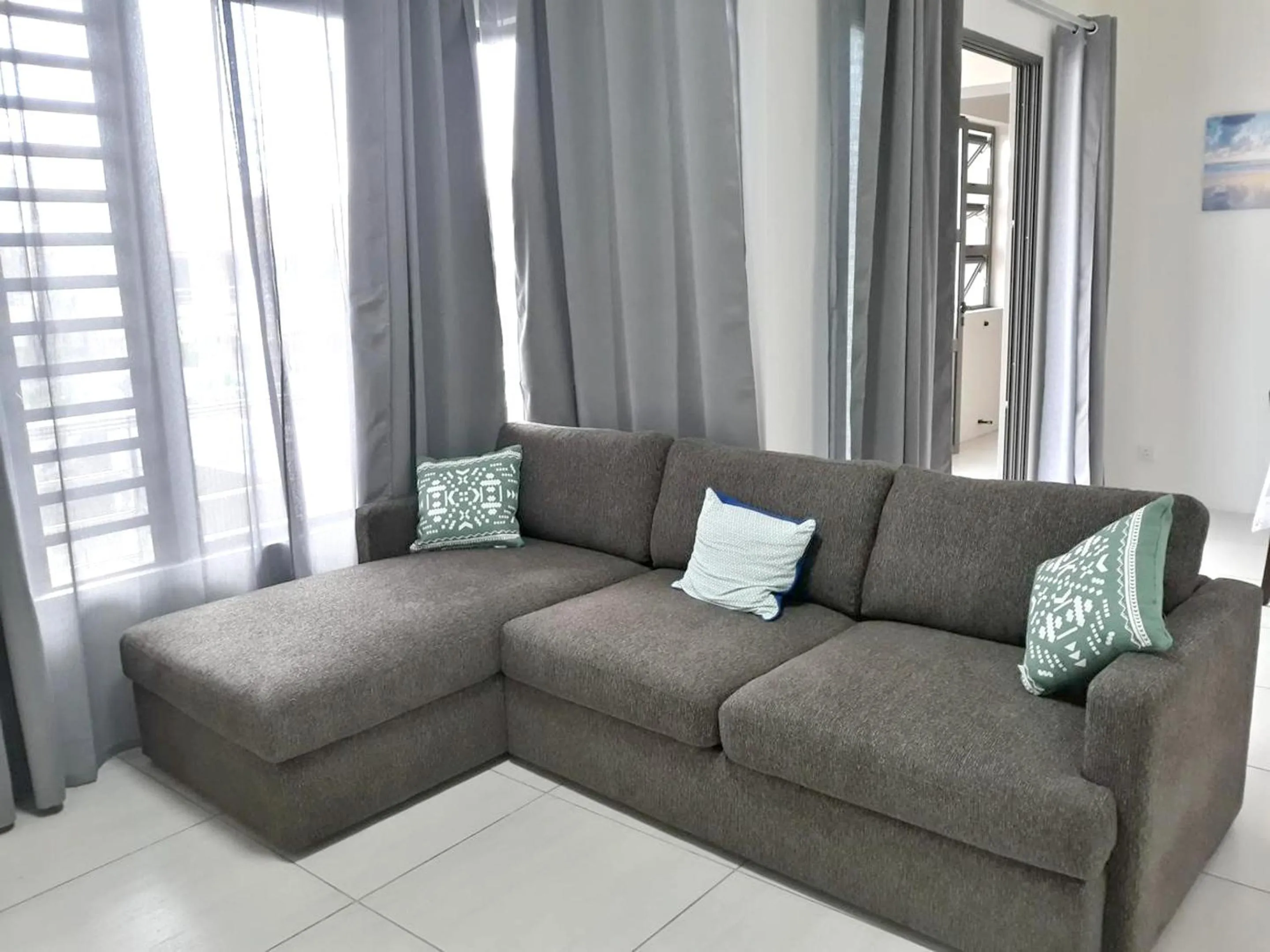Charming apartment in Flic en Flac with shared pool