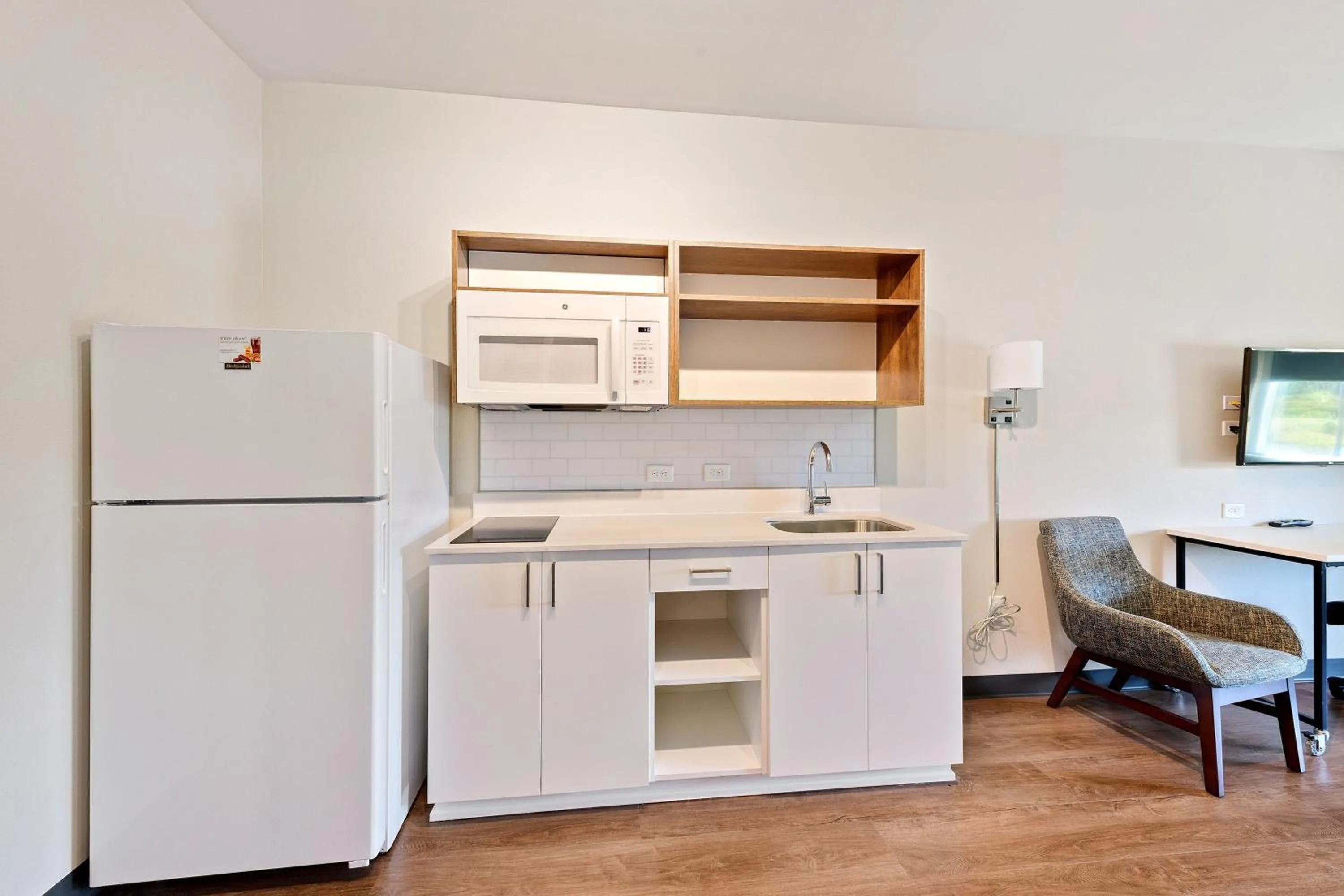 Kitchen or kitchenette in Extended Stay America Premier Suites - Savannah - Pooler