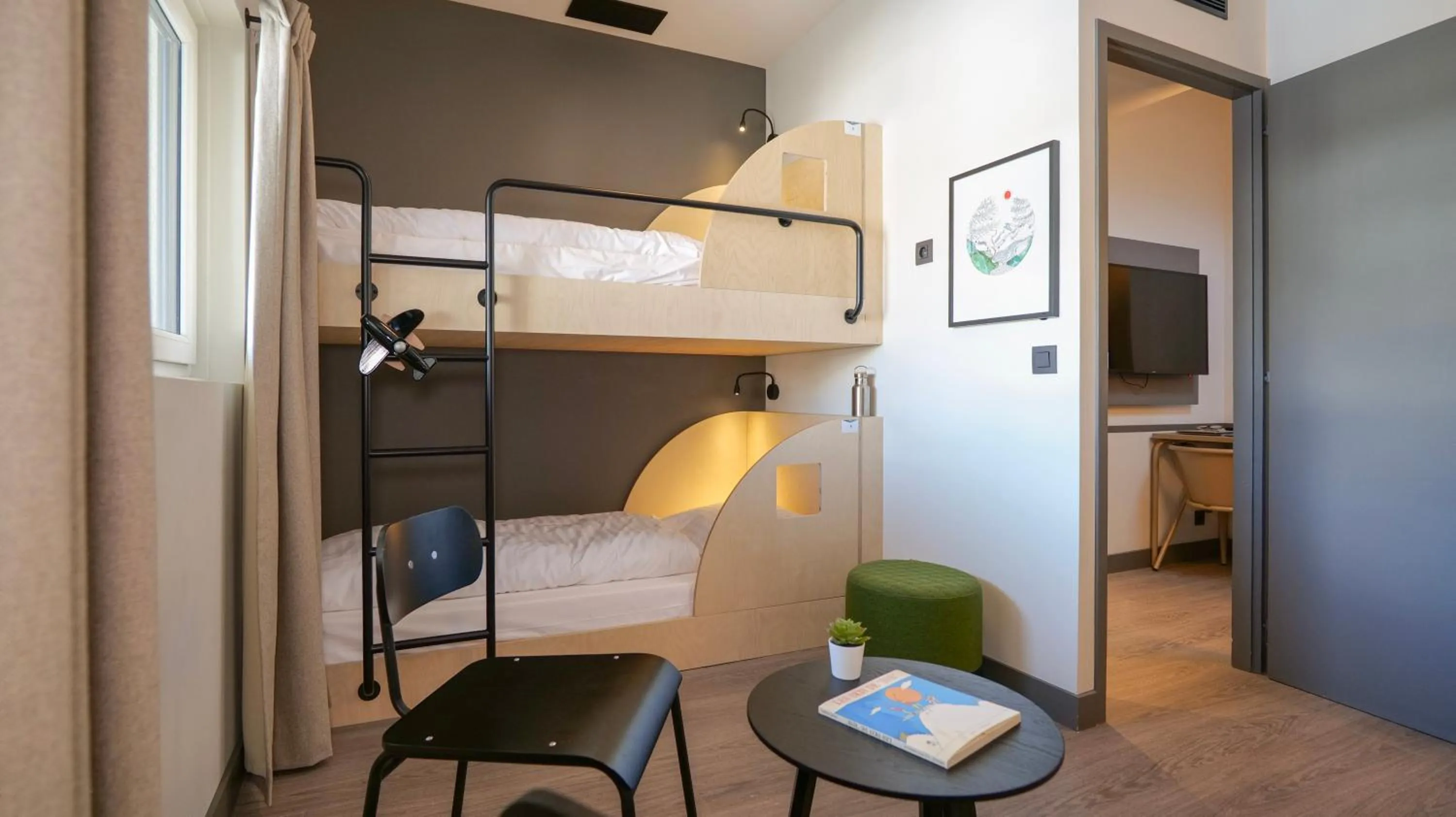 Bedroom, Bed in Plan B Hotel - Living Chamonix