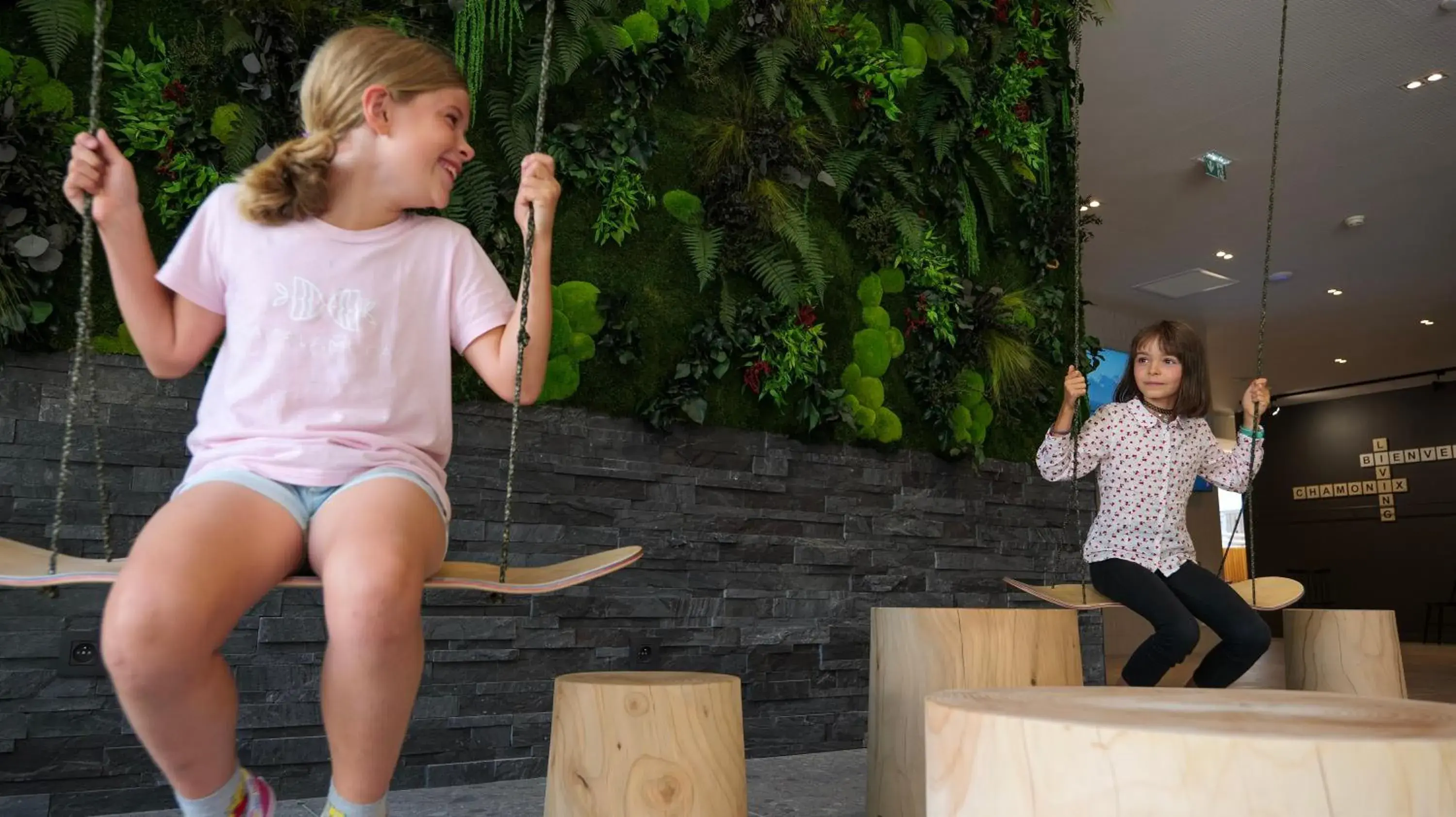 Lobby or reception in Plan B Hotel - Living Chamonix Lobby or reception in Plan B Hotel - Living Chamonix