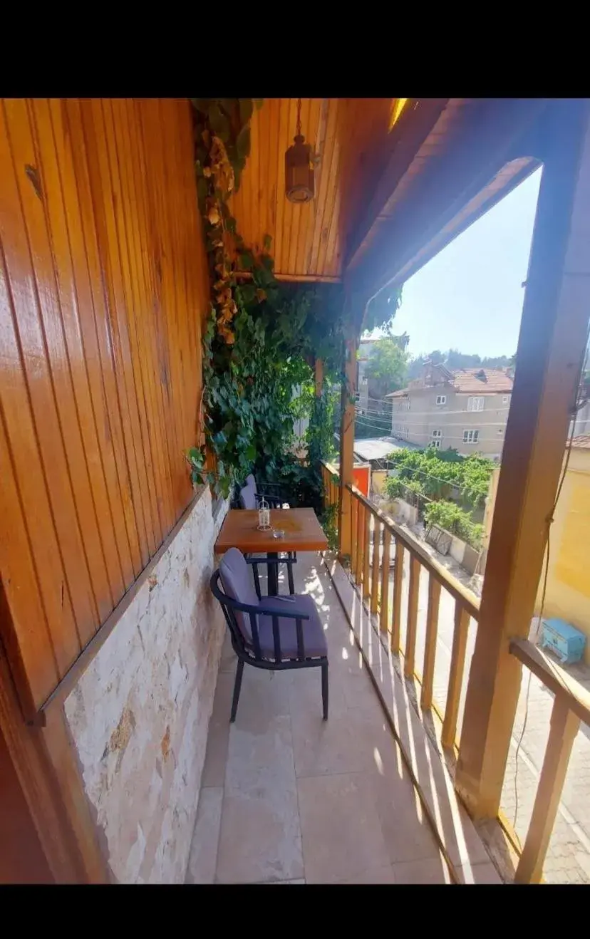 Double Room with Balcony in OzenTurku Hotel Double Room with Balcony in OzenTurku Hotel