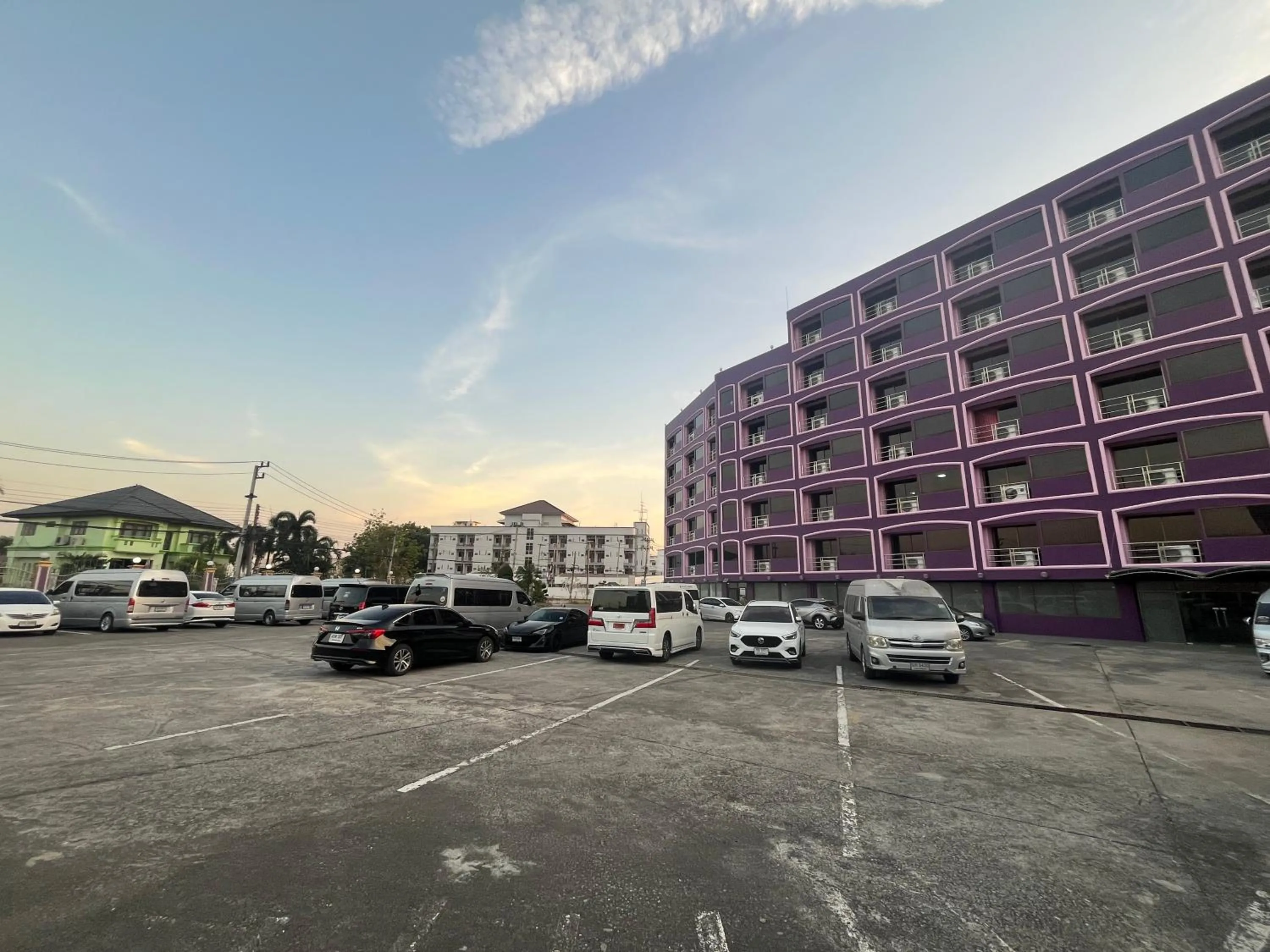 Parking in Yamadaya Apartment