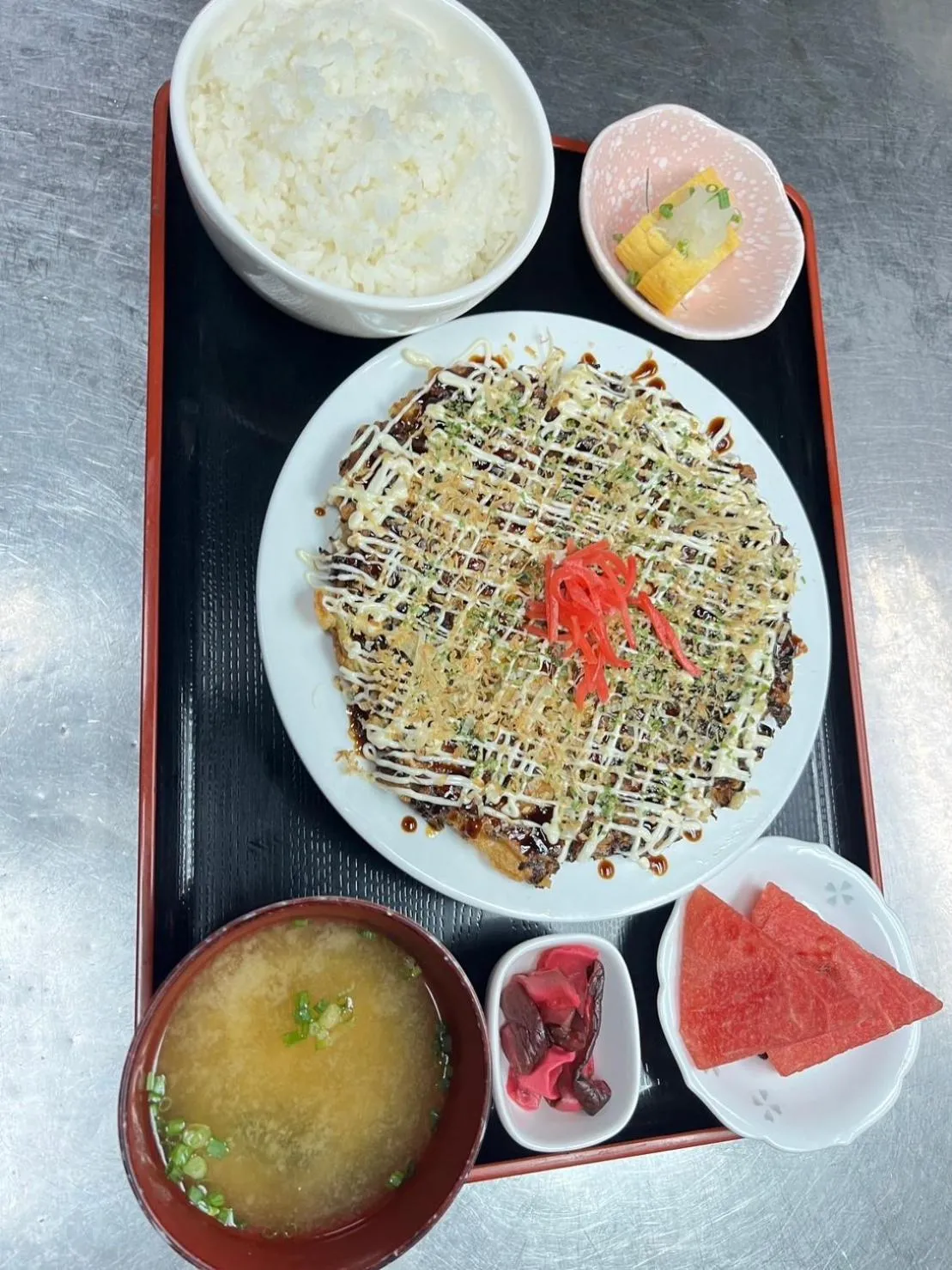 Restaurant/places to eat in Yamadaya Apartment