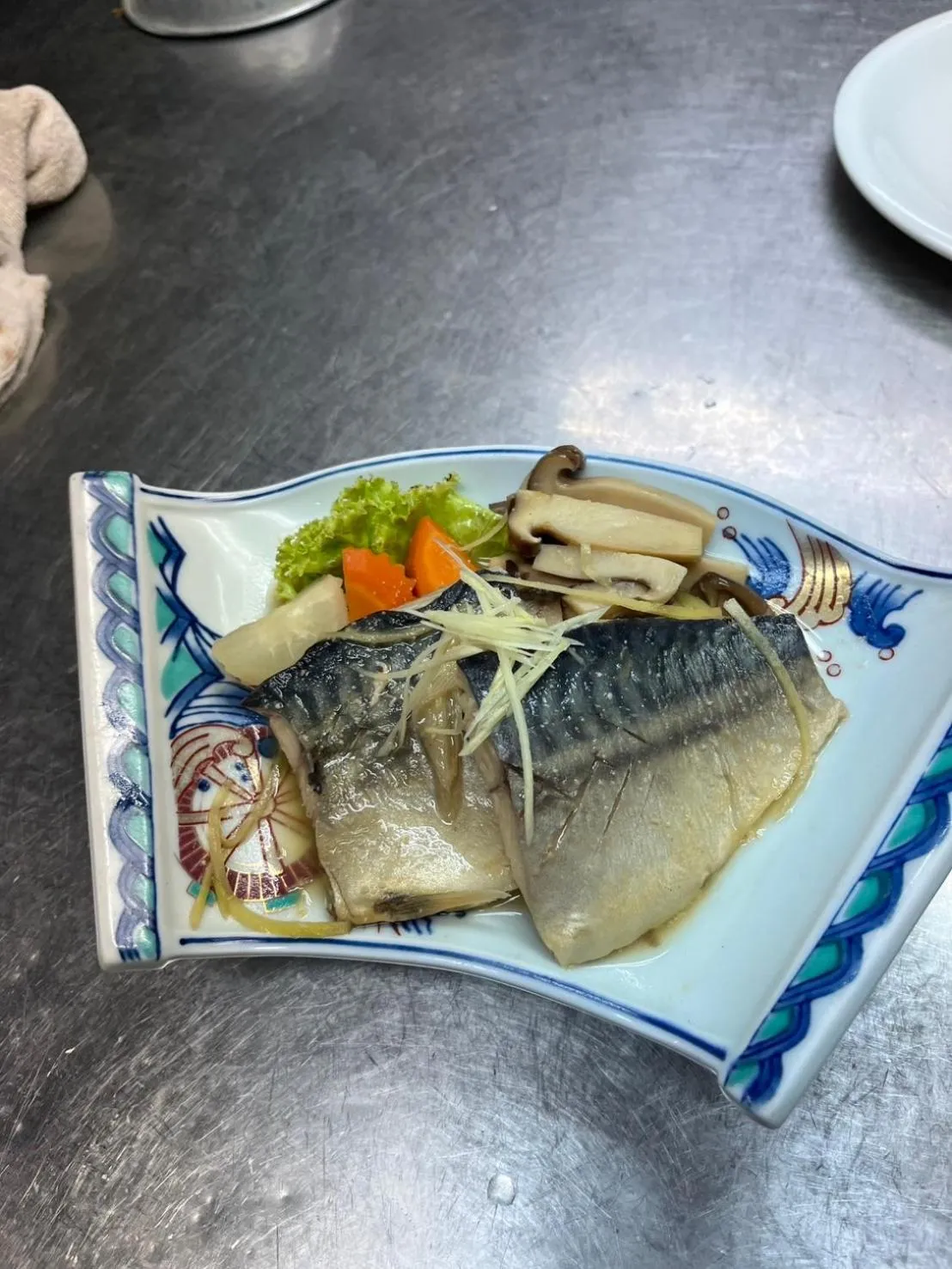 Restaurant/places to eat in Yamadaya Apartment