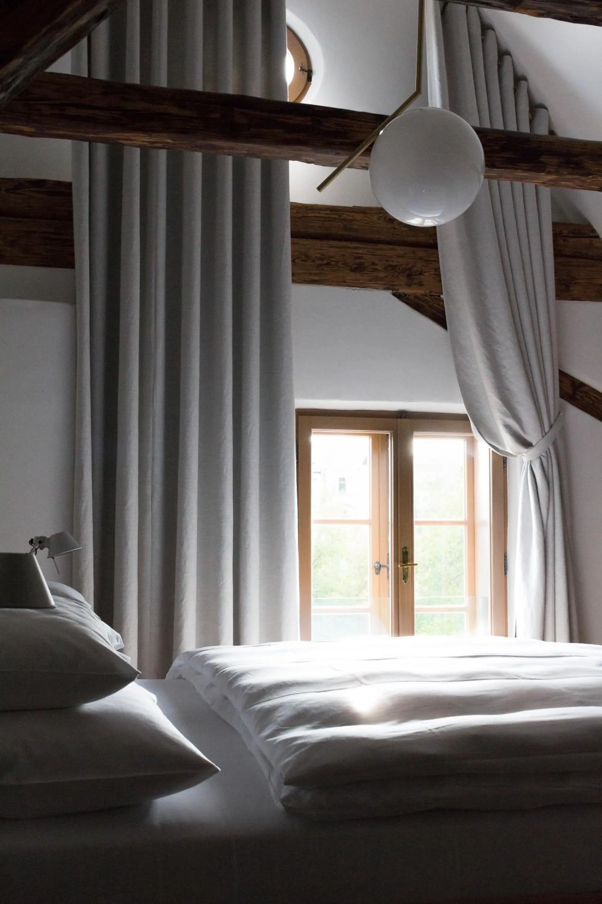 Bedroom, Bed in Kai 36 - Hotel zwischen Fels und Fluss