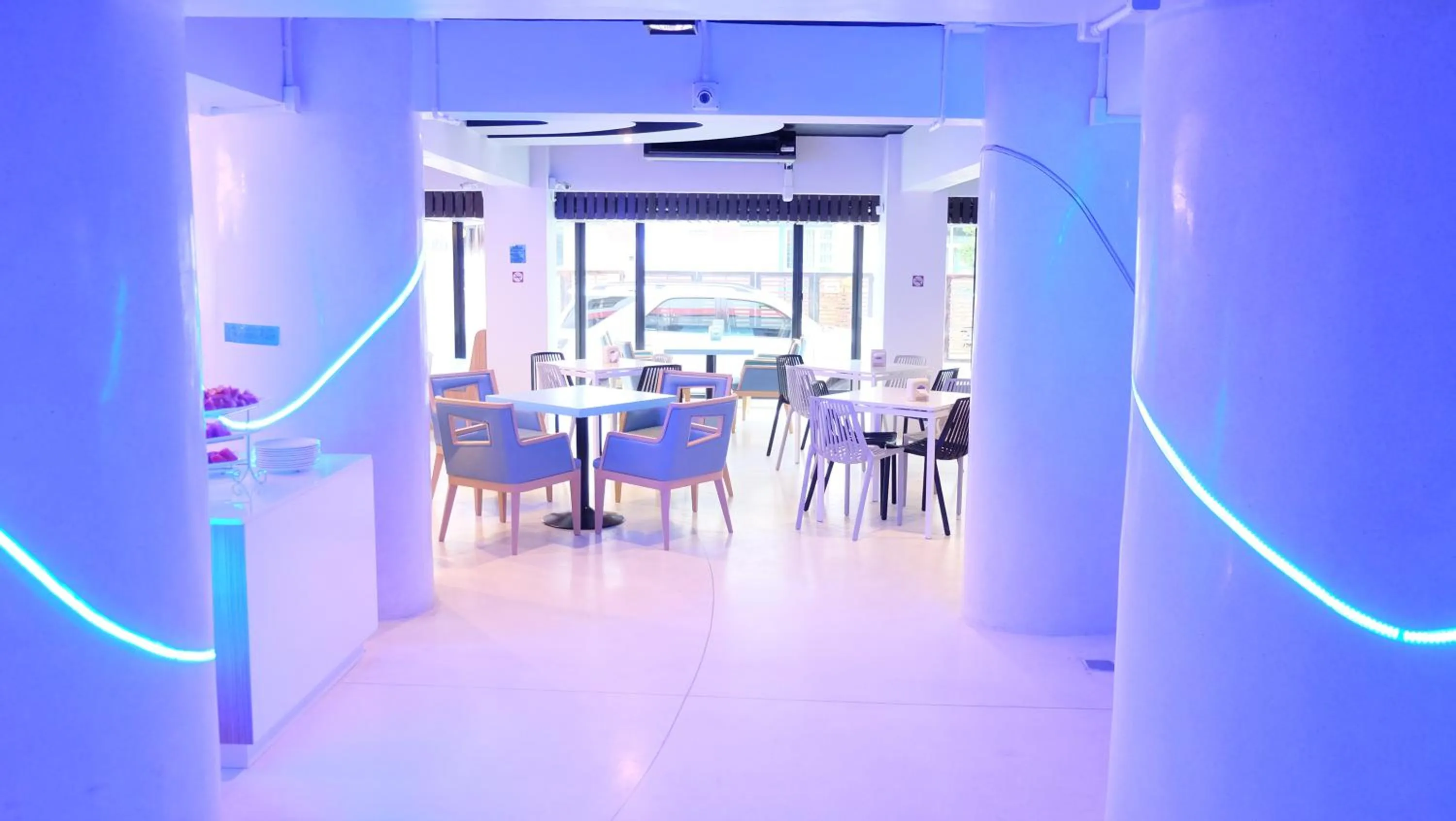 Lounge or bar in The Airy Residence