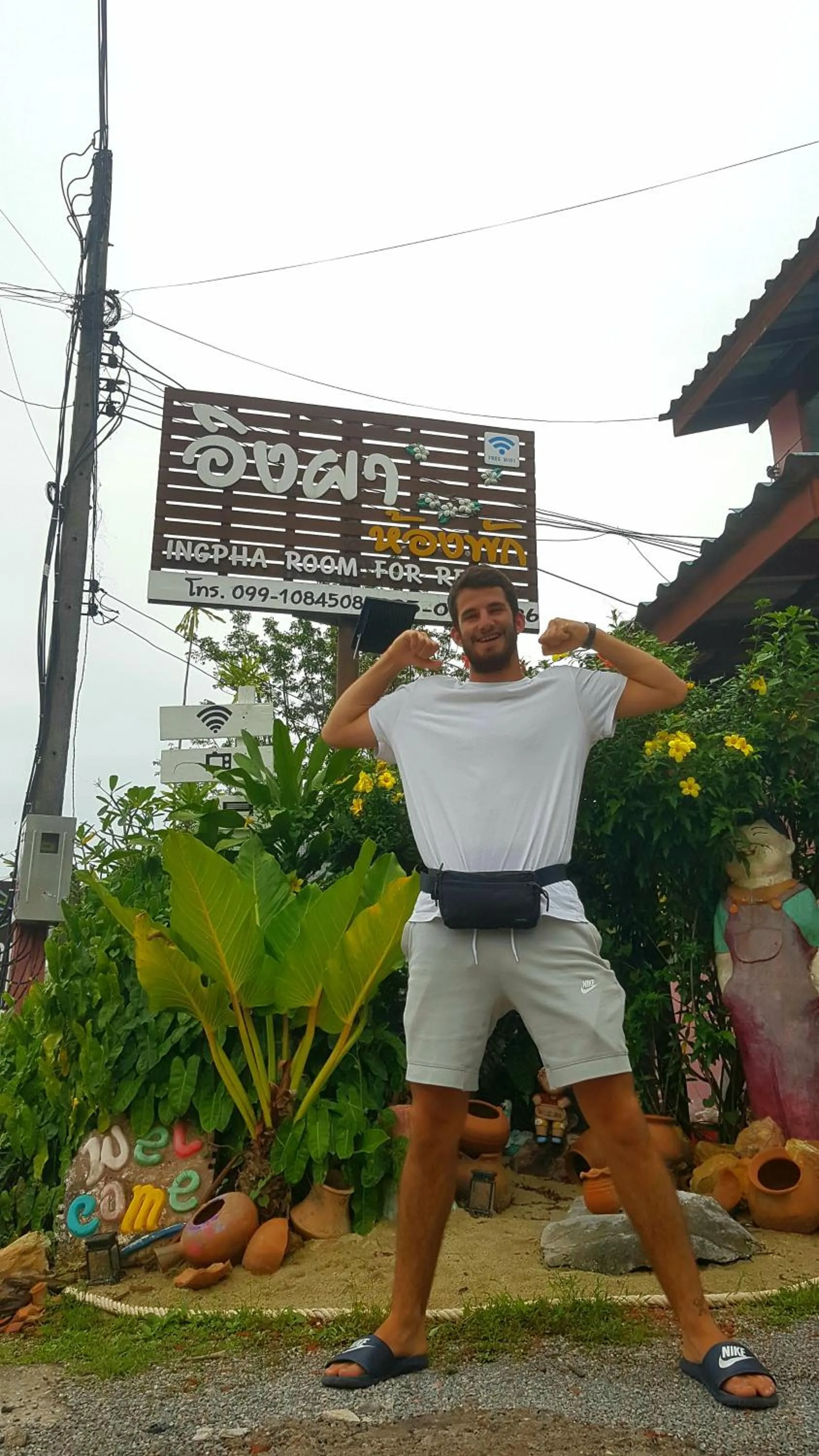 Facade/entrance in Ingpha Room For Rent