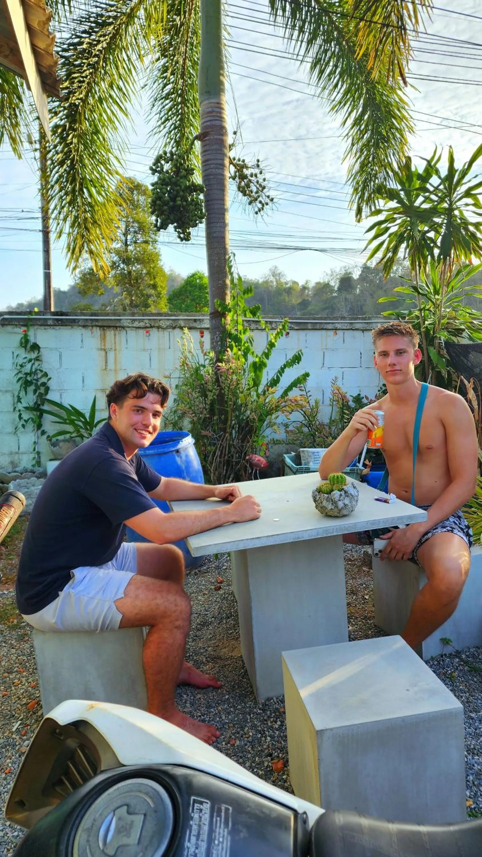 Day in Ingpha Room For Rent