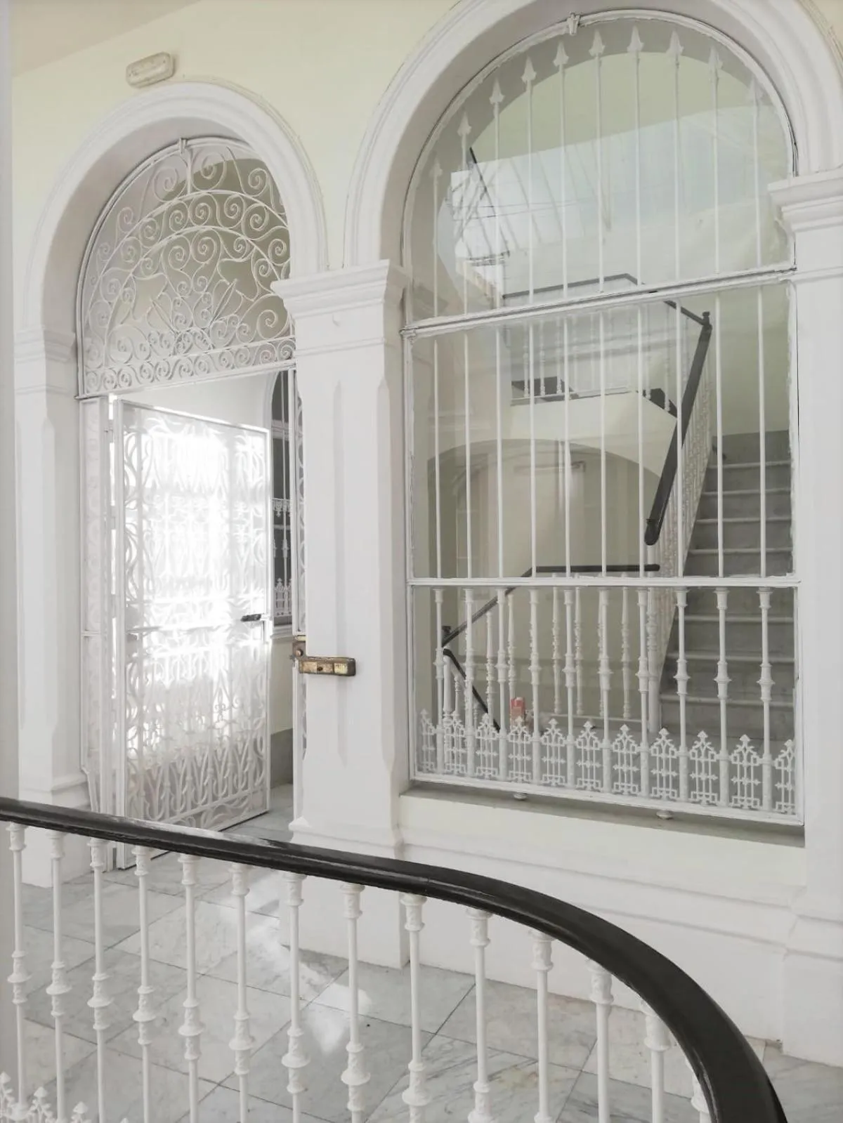 Property building in Planeta Cadiz Hostel