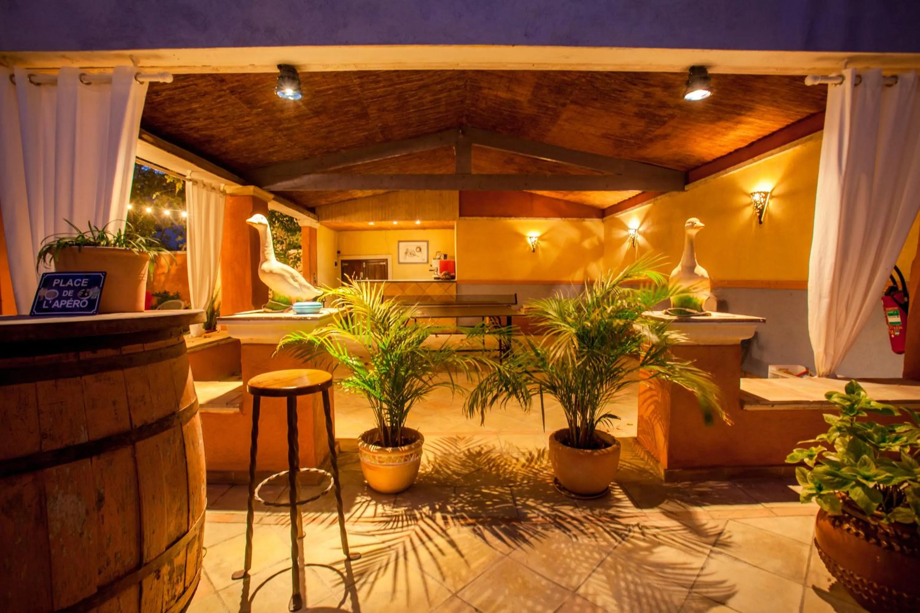 Decorative detail in Hotel Villa Provencale