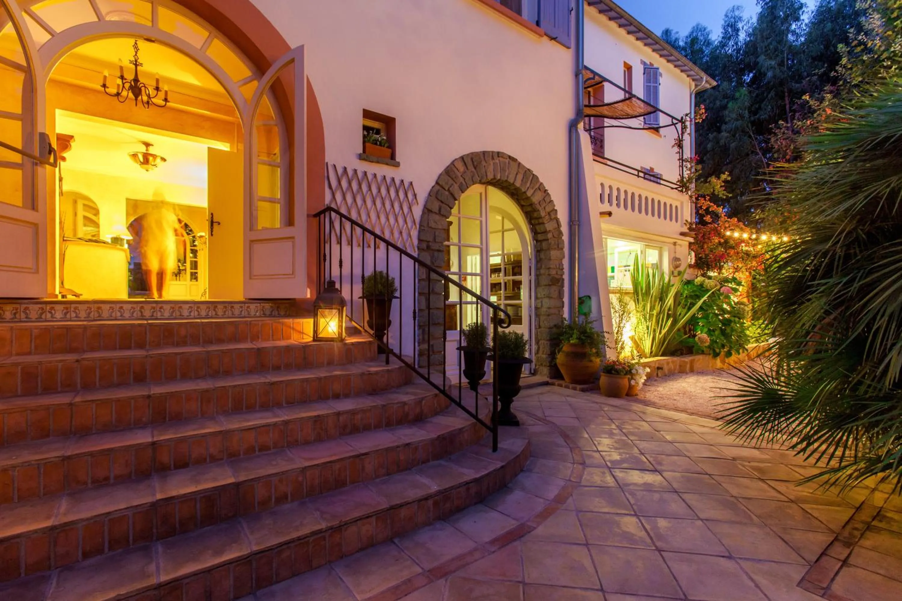 Facade/entrance in Hotel Villa Provencale