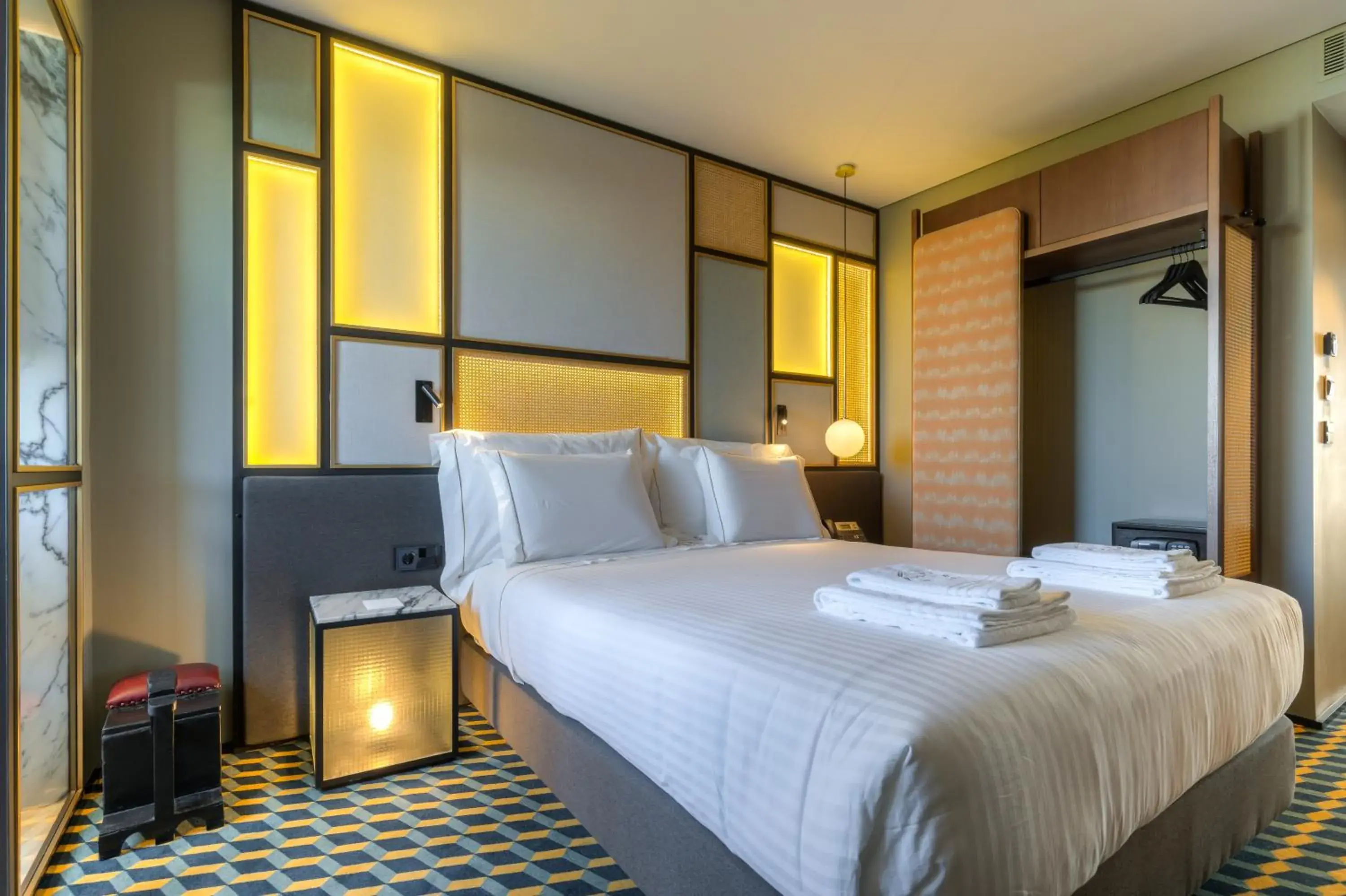 Bed in The Convo Porto Hotel & Apartments Bed in The Convo Porto Hotel & Apartments