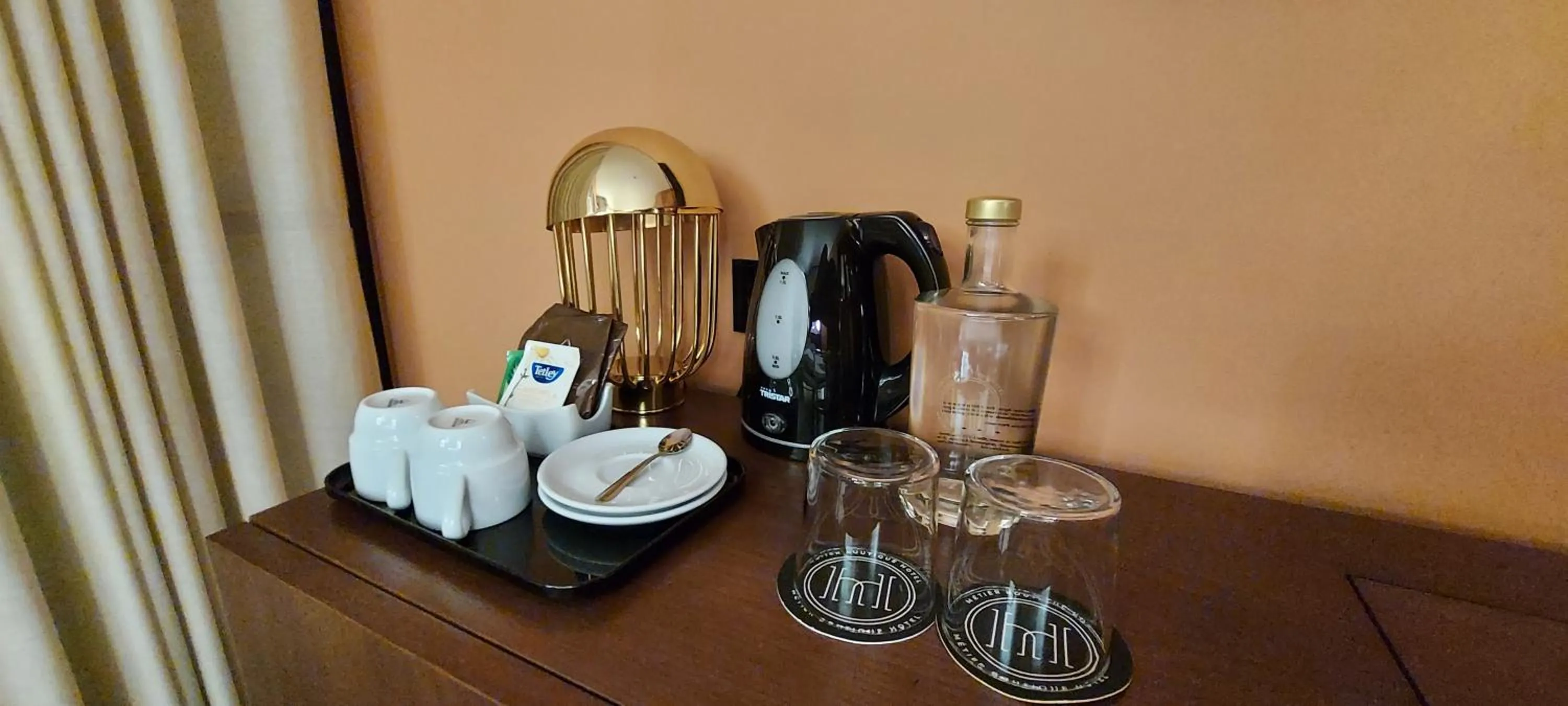 Coffee/tea facilities in The Convo Porto Hotel & Apartment