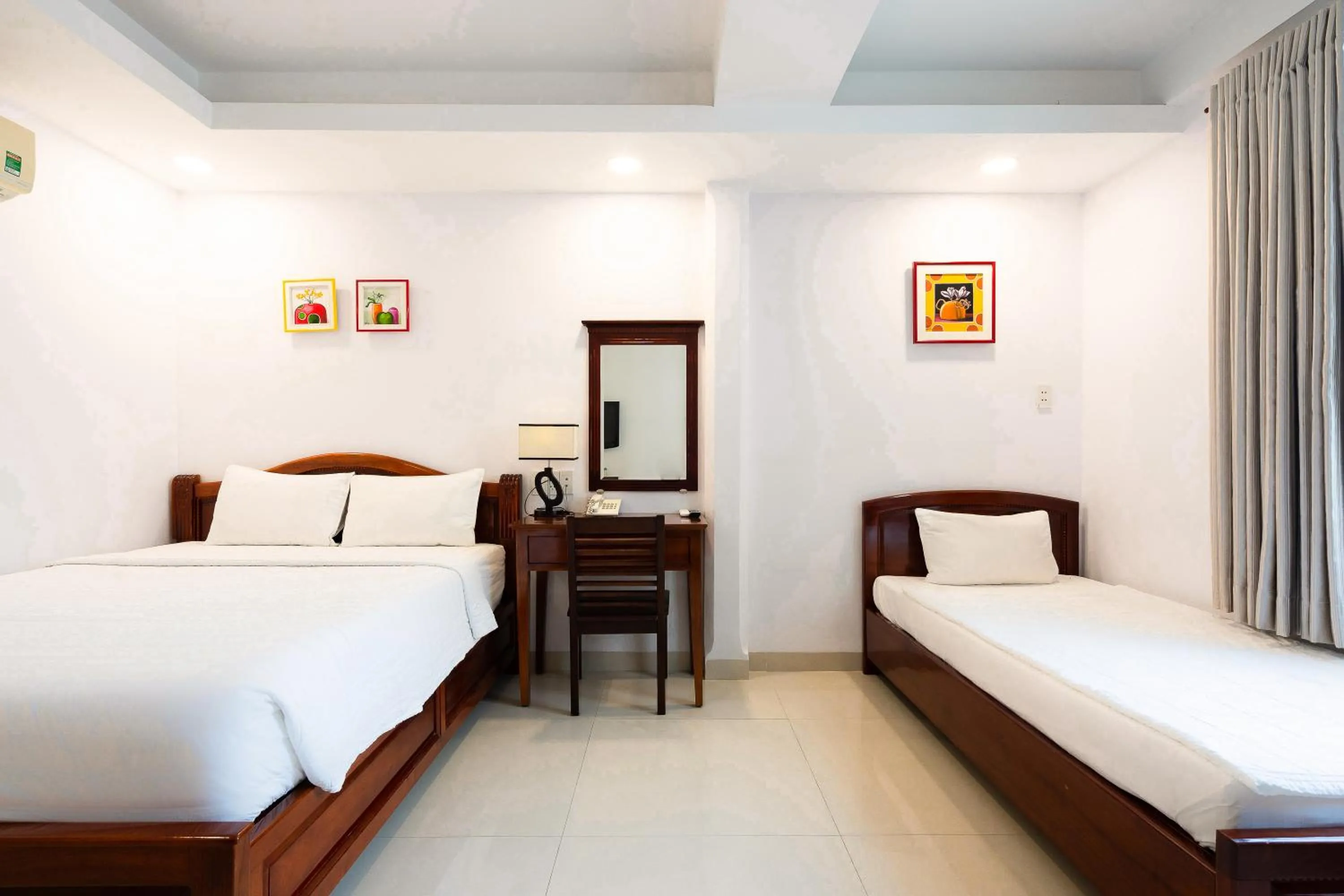 Bedroom, Bed in Hoang Hoang Hotel (Bloom 3)