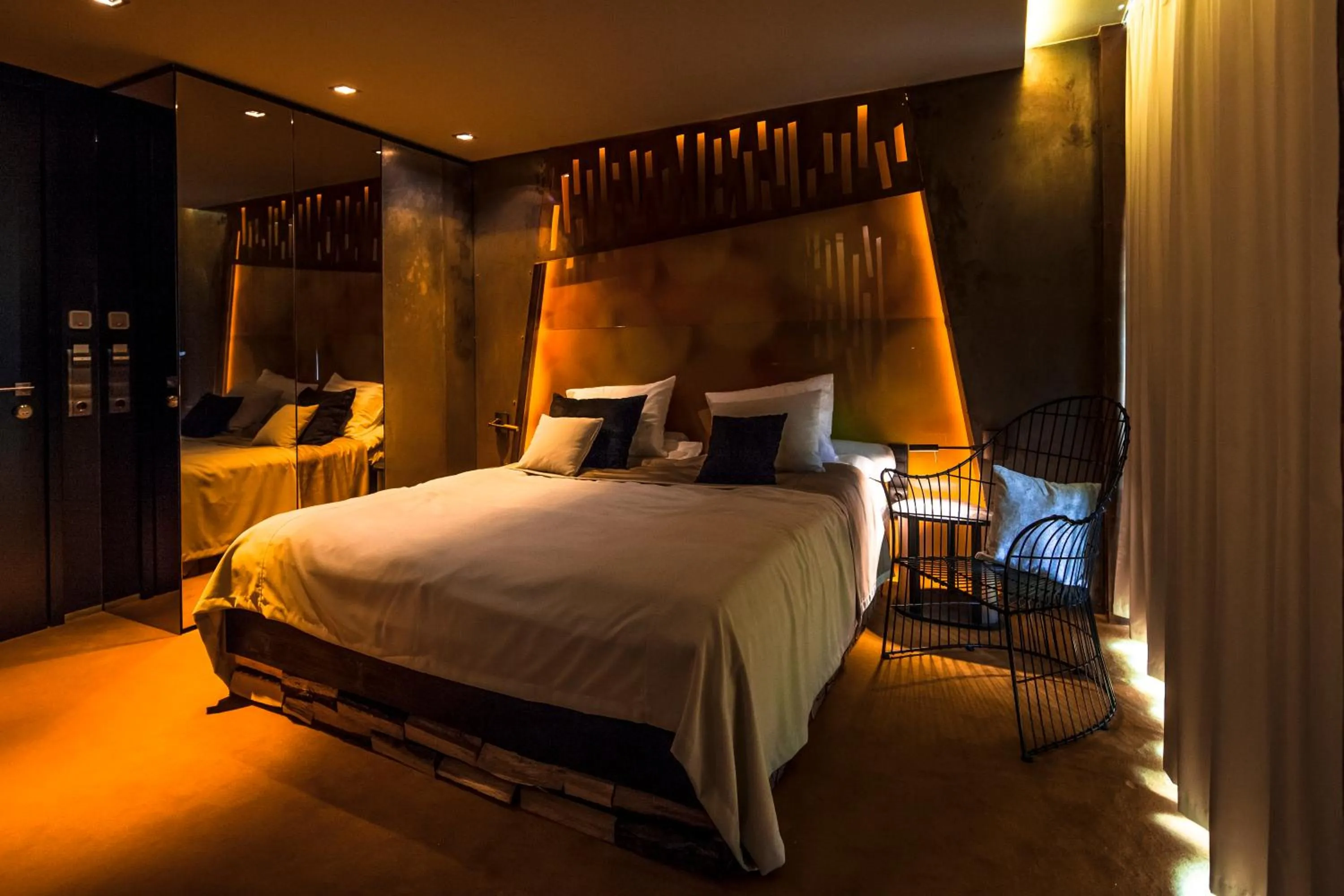 Photo of the whole room in Butik Design Rooms