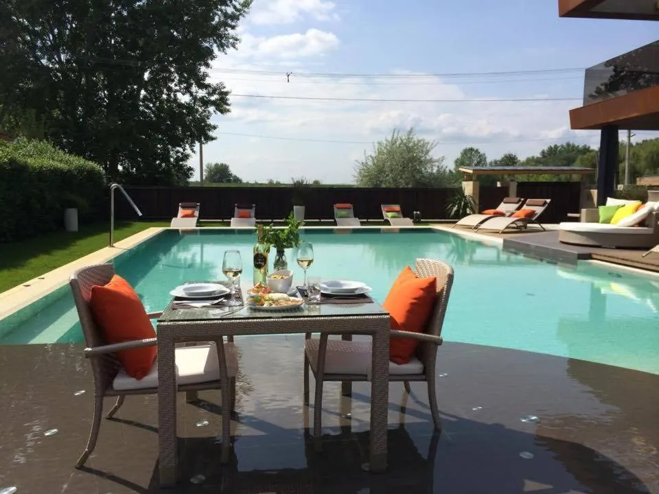 Garden in Butik Design Rooms