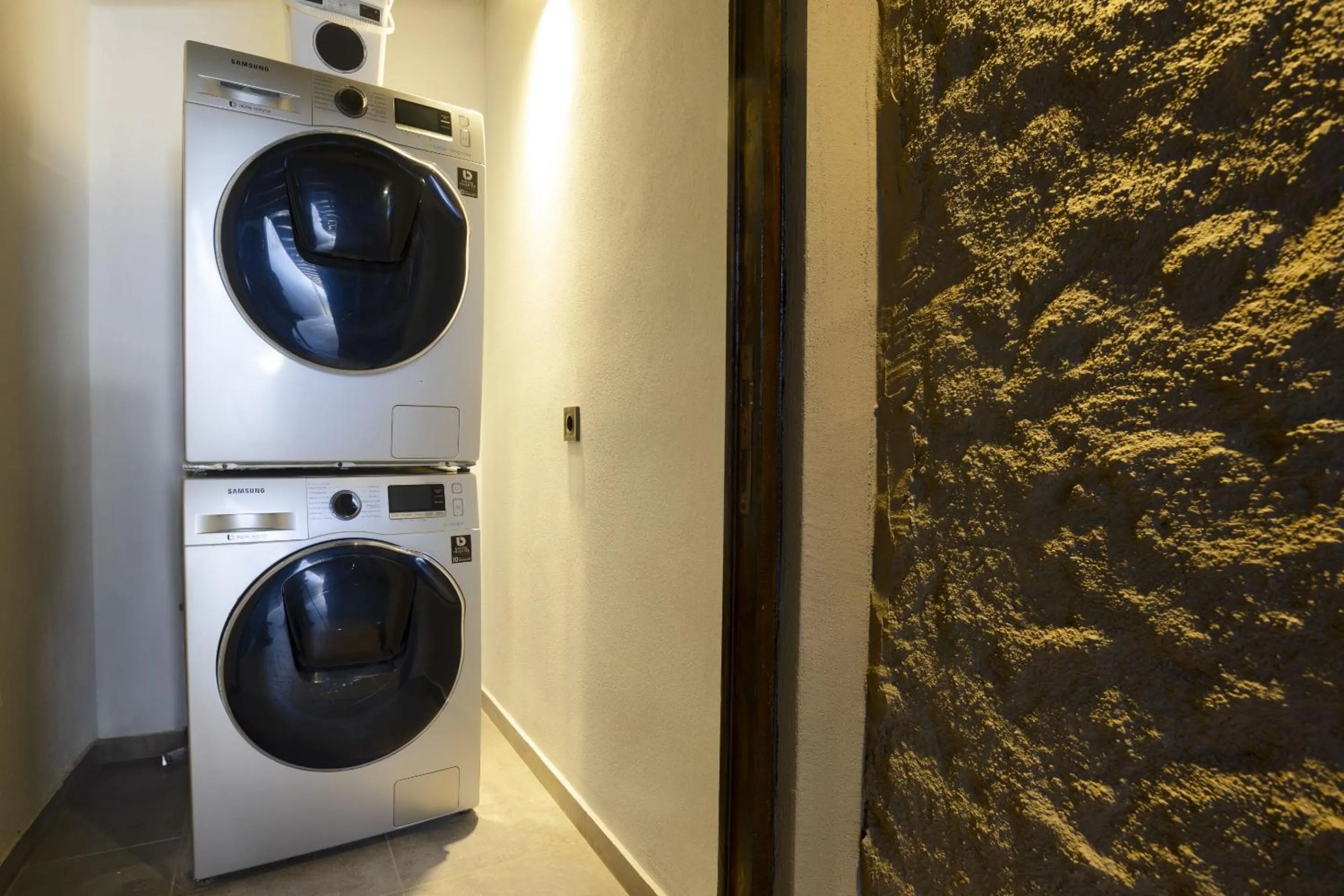 laundry in AEGEAN Apartments - Marina & Chios Island View