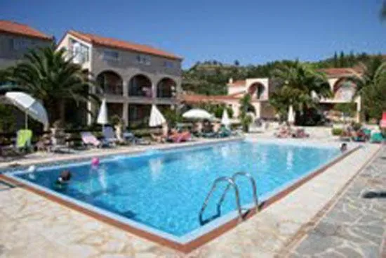 Swimming pool in Daniel Hotel