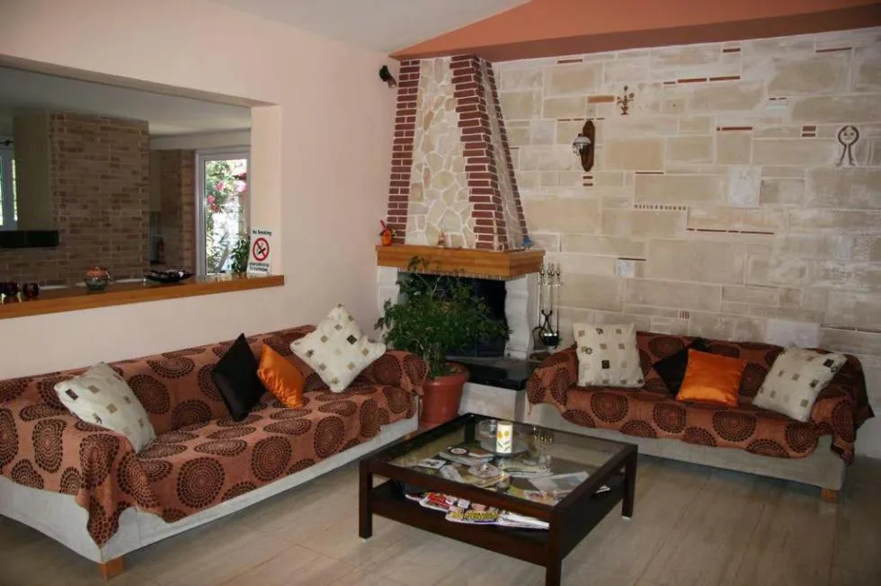 Lounge or bar in Daniel Hotel