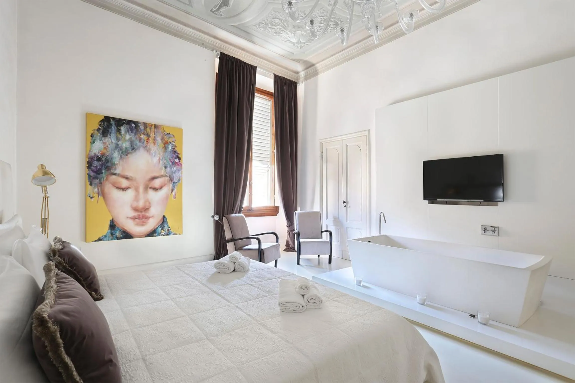Bedroom in LUXURY suite with amazing Terrace in Florence-hosted by Sweetstay