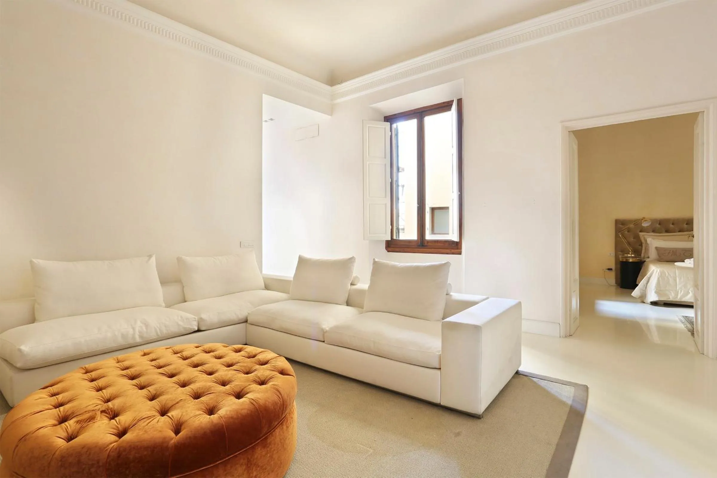 LUXURY suite with amazing Terrace in Florence-hosted by Sweetstay