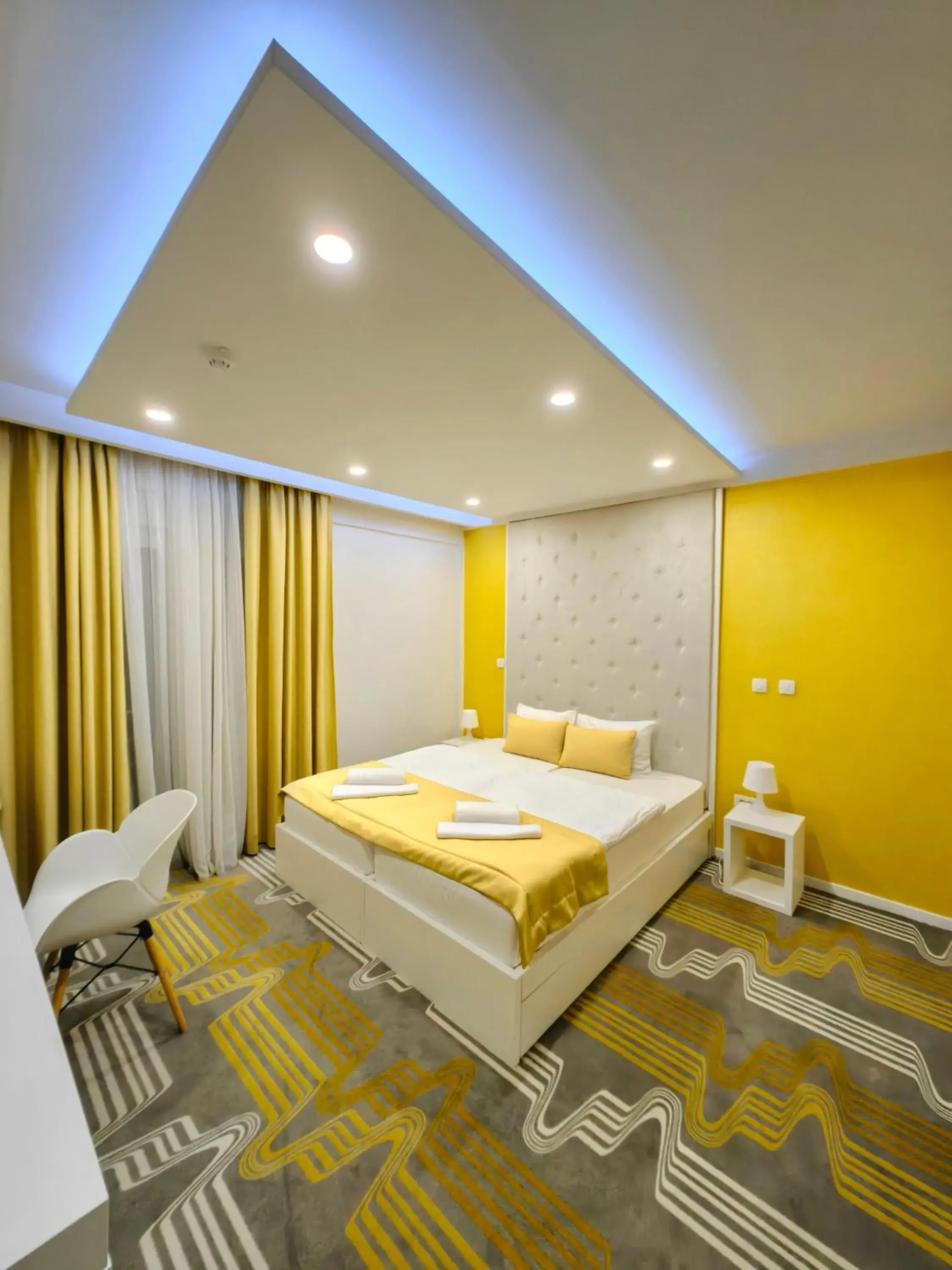 Double or Twin Room in Hotel Biss Double or Twin Room in Hotel Biss