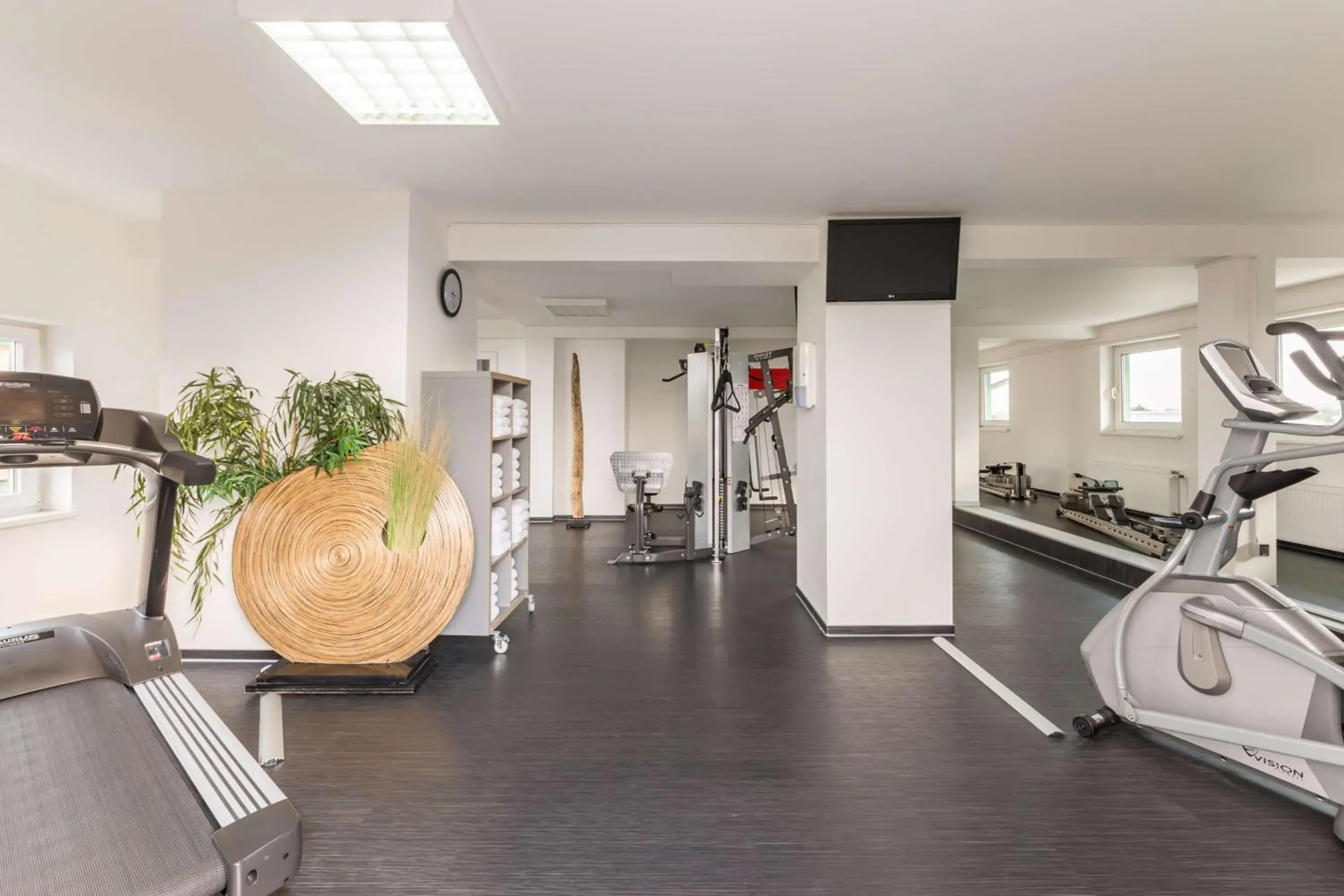 Fitness centre/facilities in Park Inn by Radisson Göttingen Fitness centre/facilities in Park Inn by Radisson Göttingen