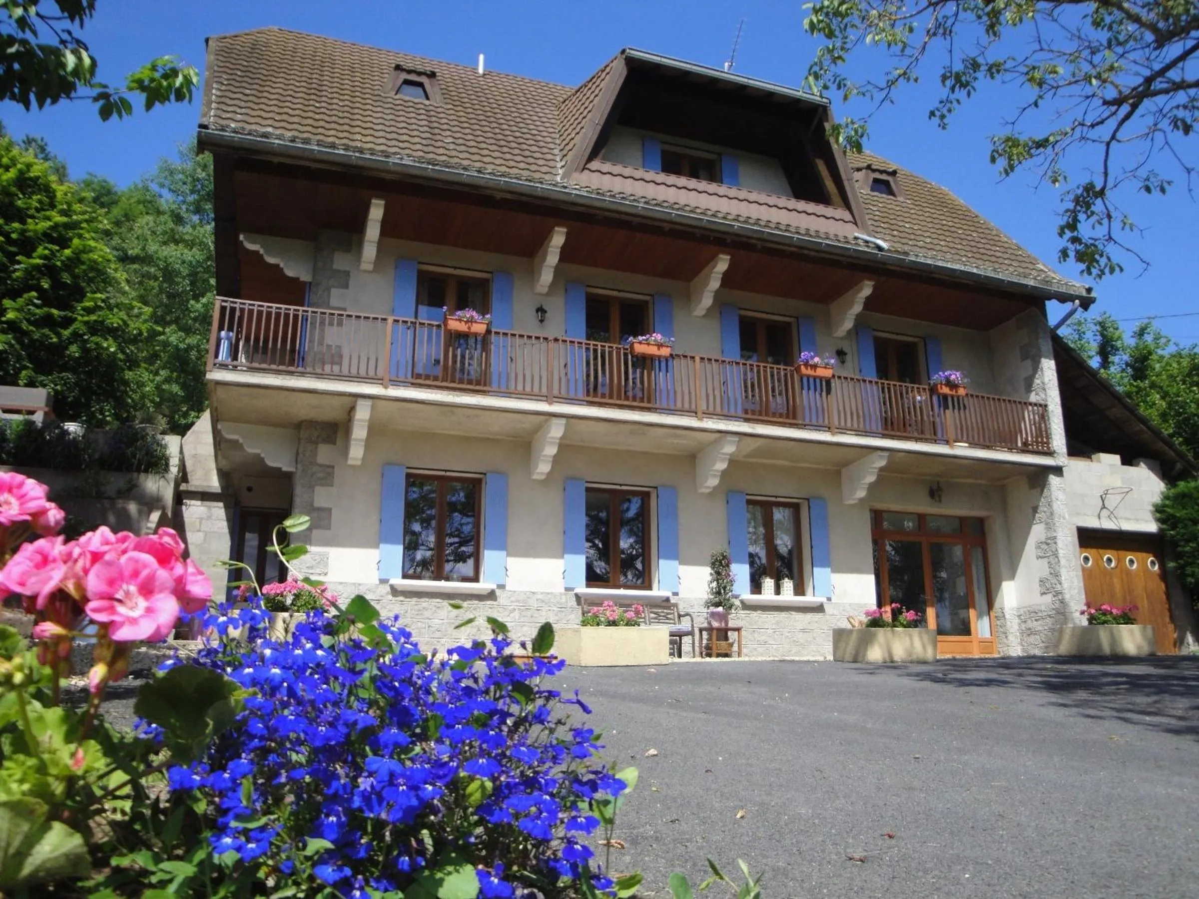 Facade/entrance in La Maison du Chevalier - Chambres et tables d'hôtes - adults only