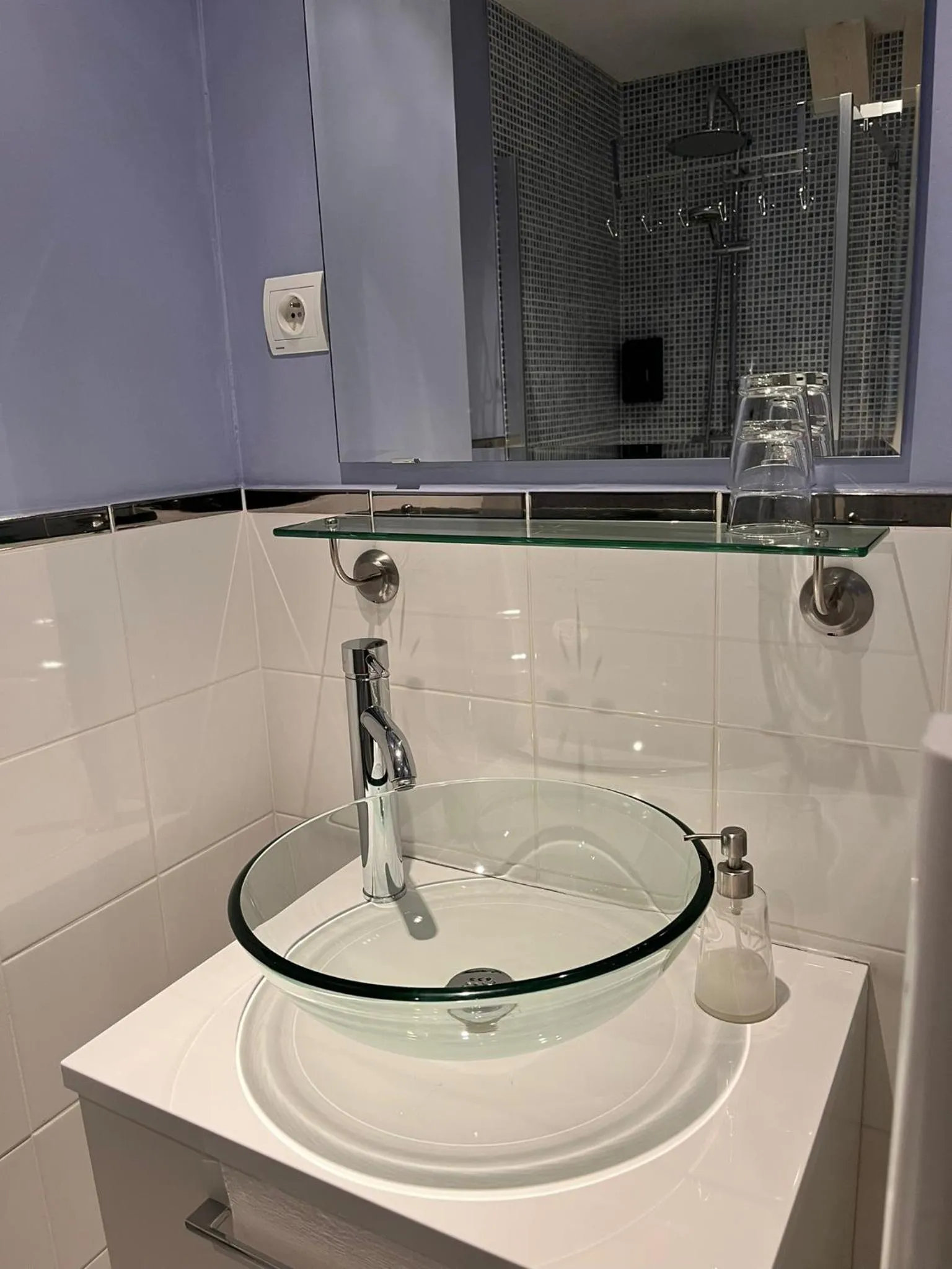 Bathroom in La Maison du Chevalier - Chambres et tables d'hôtes - adults only