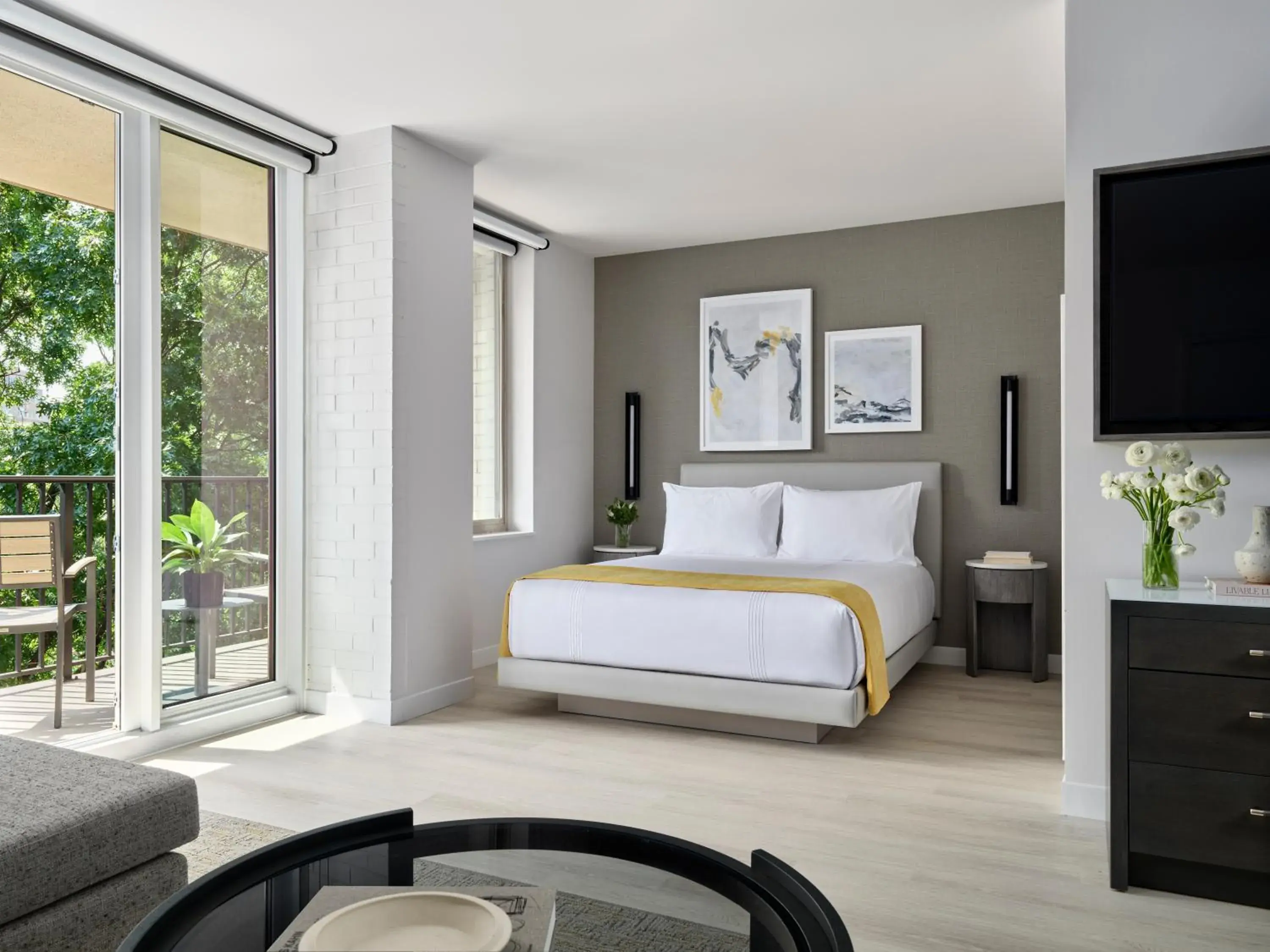 Bed in Hotel AKA Washington Circle Bed in Hotel AKA Washington Circle