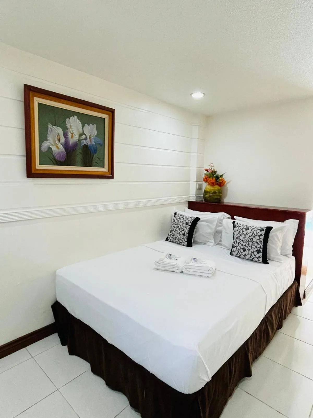 Bed in Loreland Farm Resort
