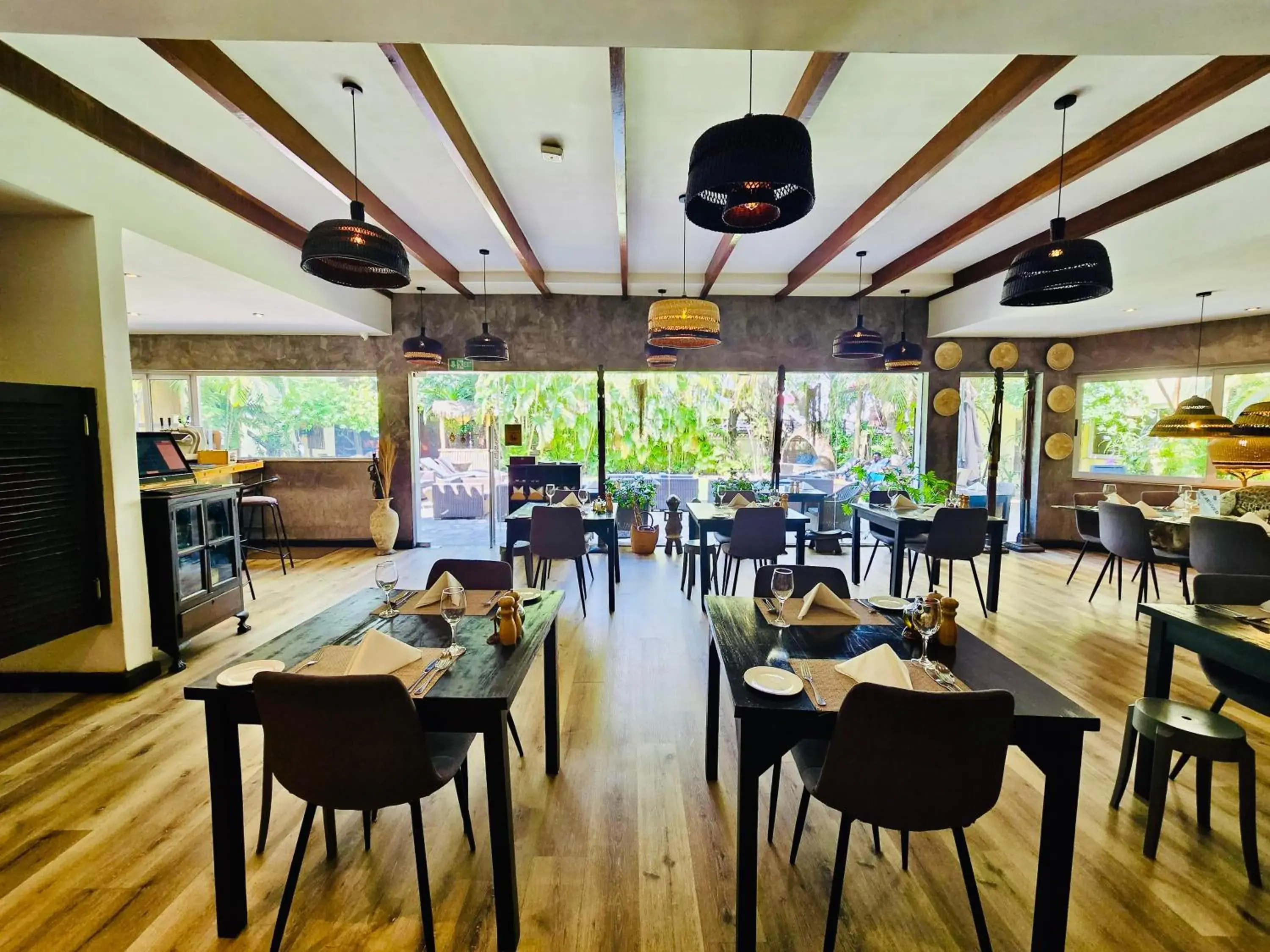 Restaurant/places to eat in La Villa Boutique Hotel Restaurant/places to eat in La Villa Boutique Hotel