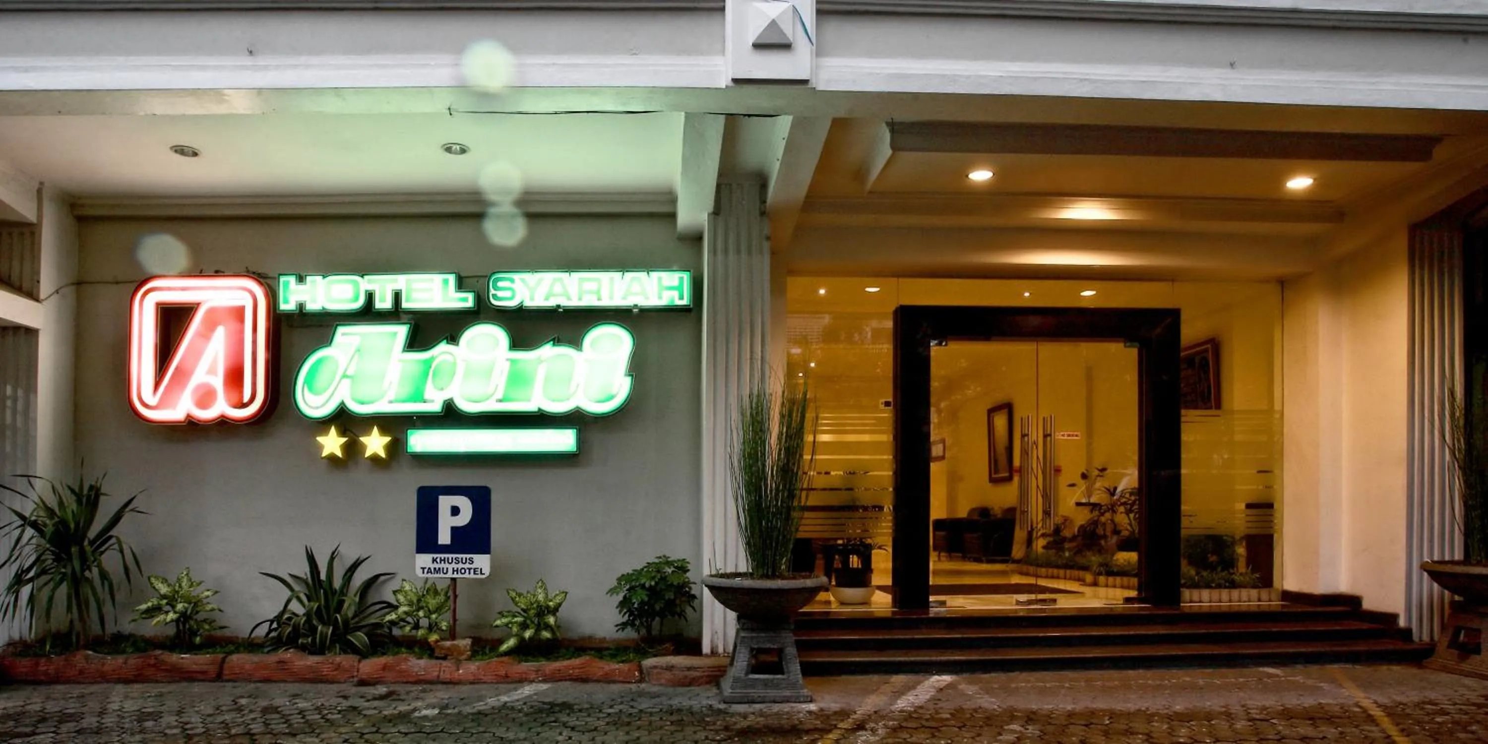 Night in Syariah Arini Hotel