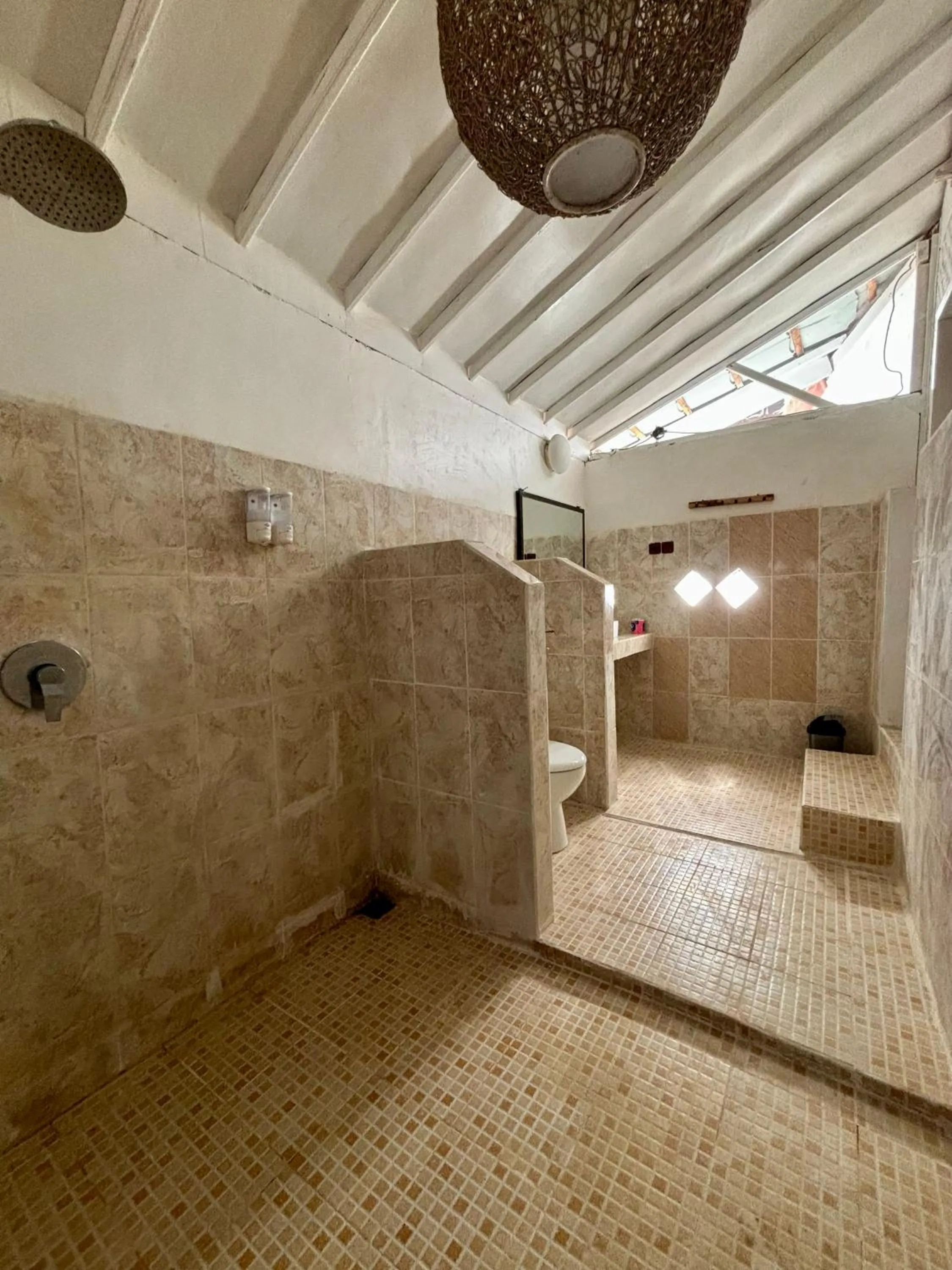 Bathroom in Alibaba Bungalows