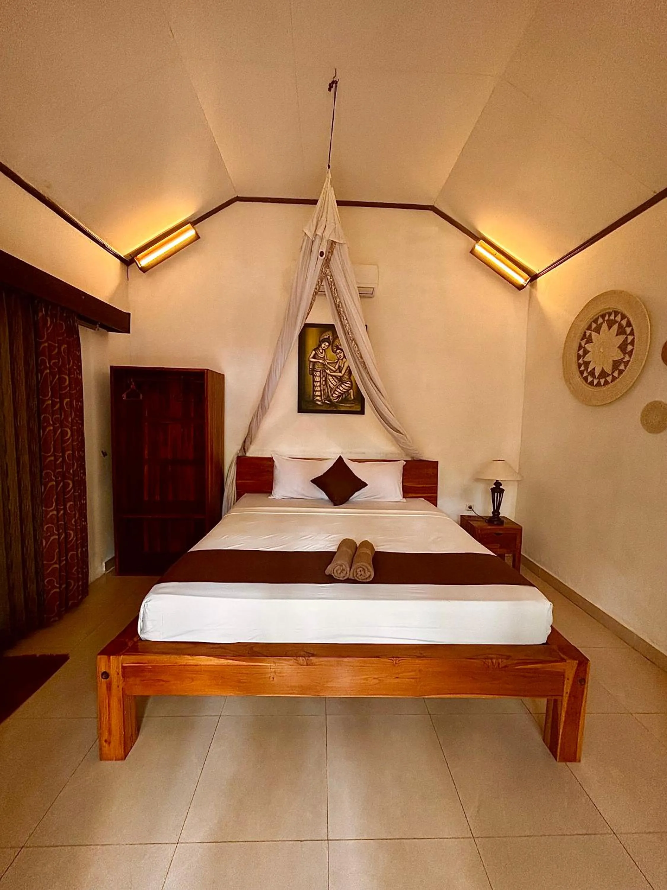 Bedroom, Bed in Alibaba Bungalows