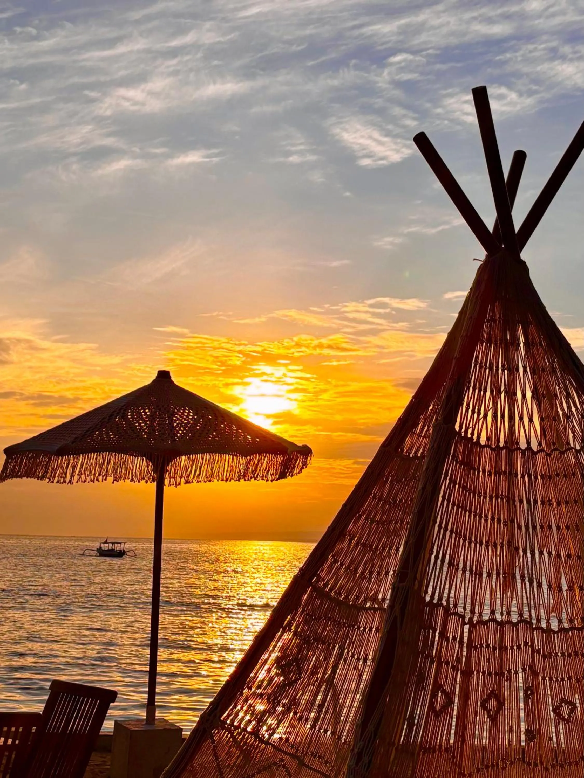 Beach in Alibaba Bungalows