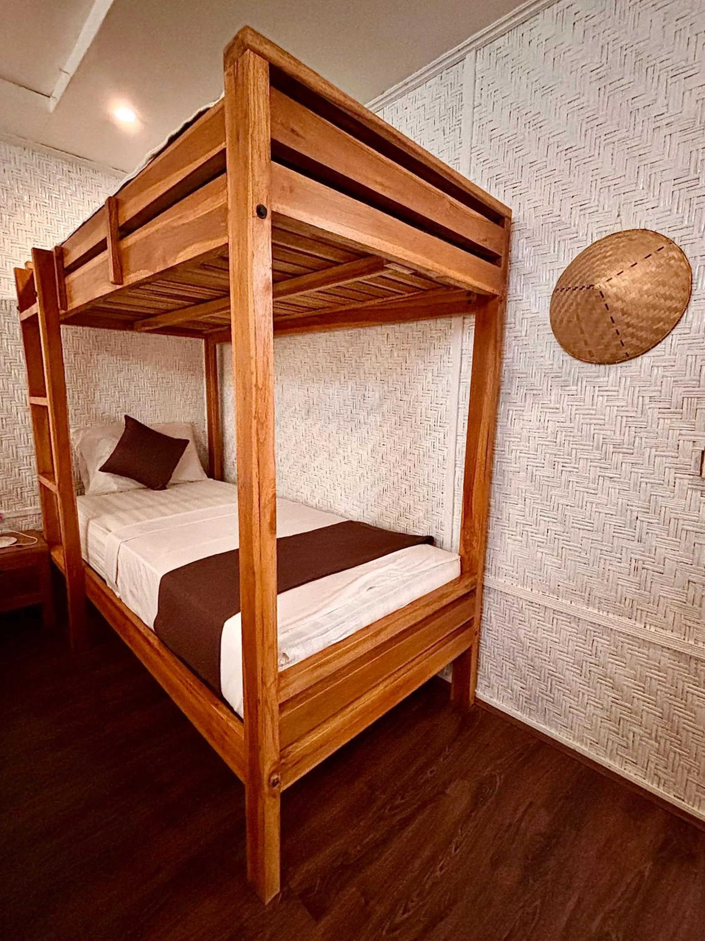 Bedroom, Bed in Alibaba Bungalows