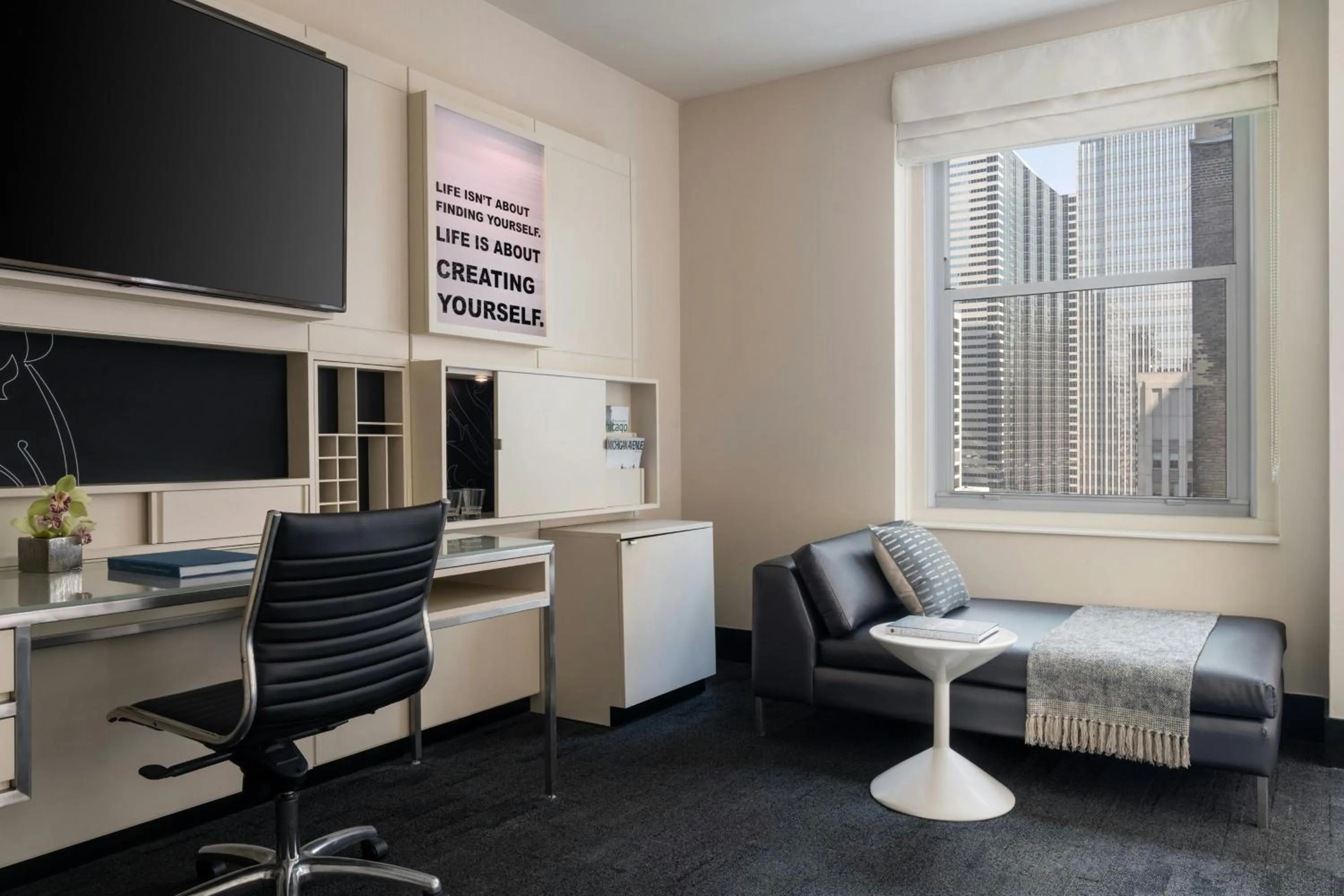 Photo of the whole room in THE MIDLAND HOTEL, Chicago, a Tribute Portfolio Hotel
