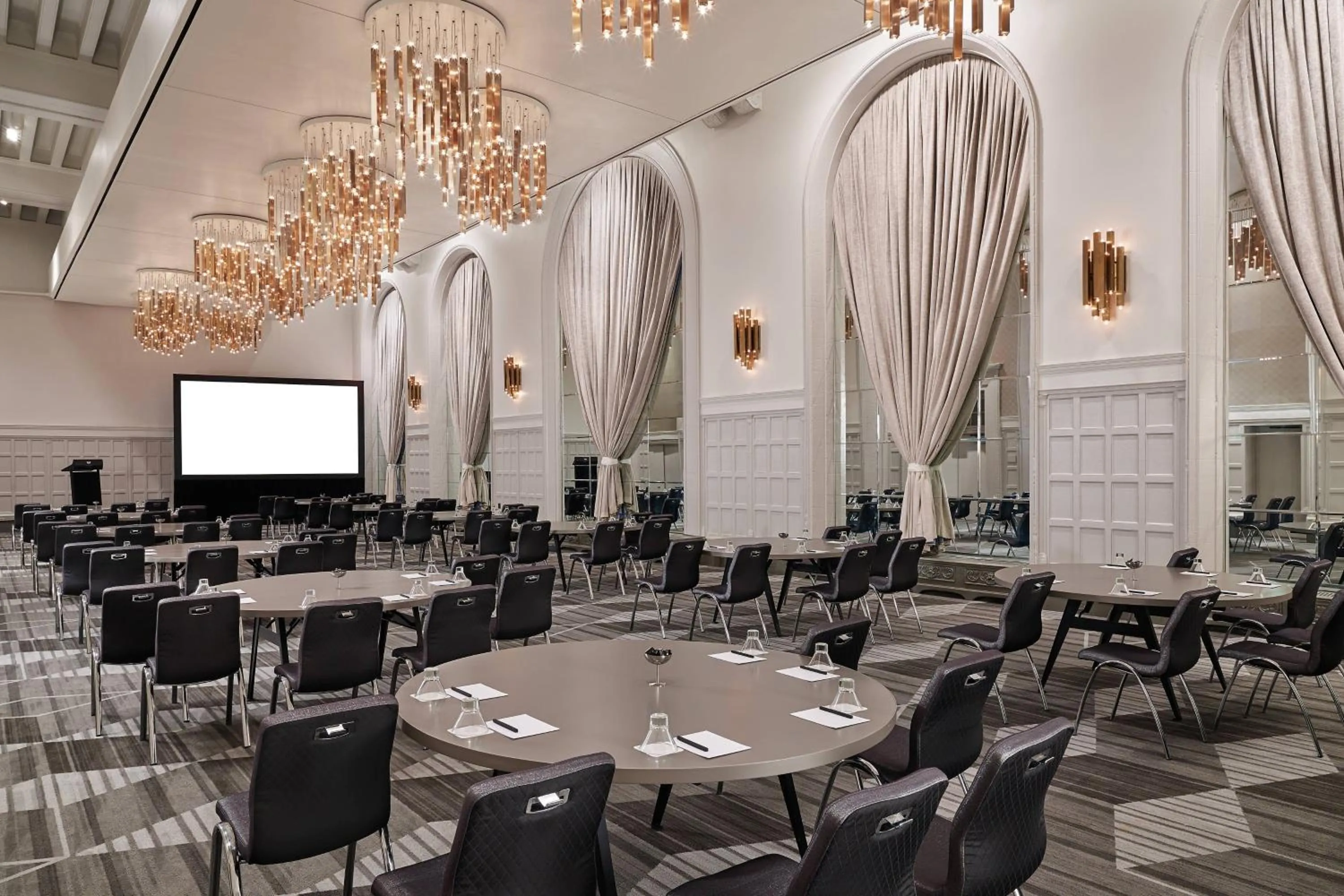 Meeting/conference room in THE MIDLAND HOTEL, Chicago, a Tribute Portfolio Hotel