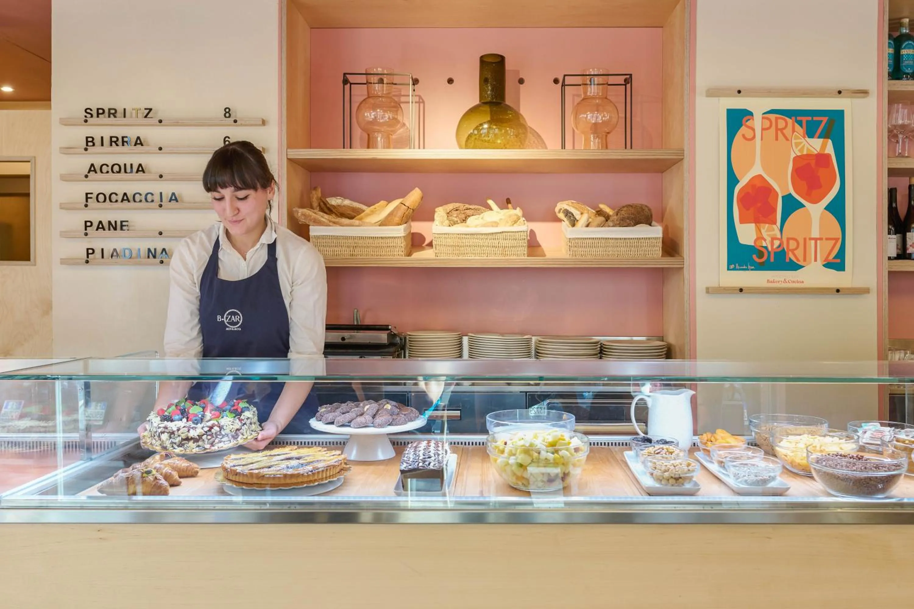 Staff in Moderno Hotel Roma